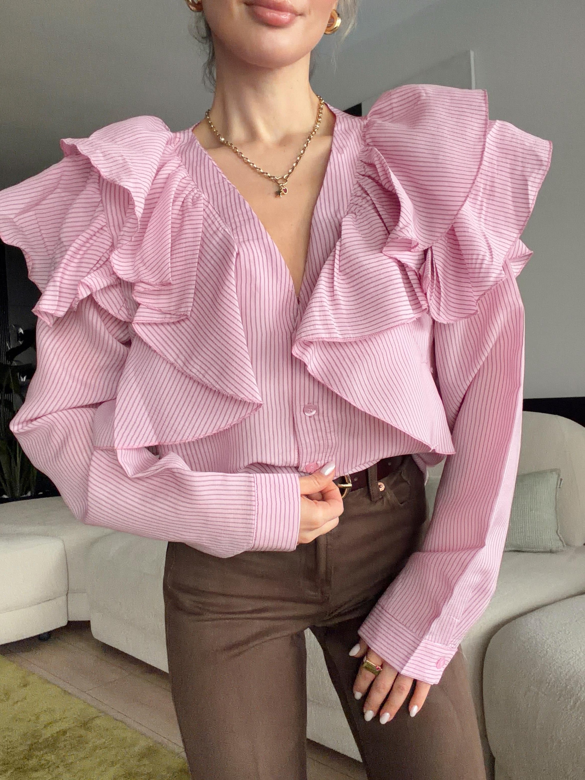 Yaka Detaylı Düğmeli Gömlek Pembe