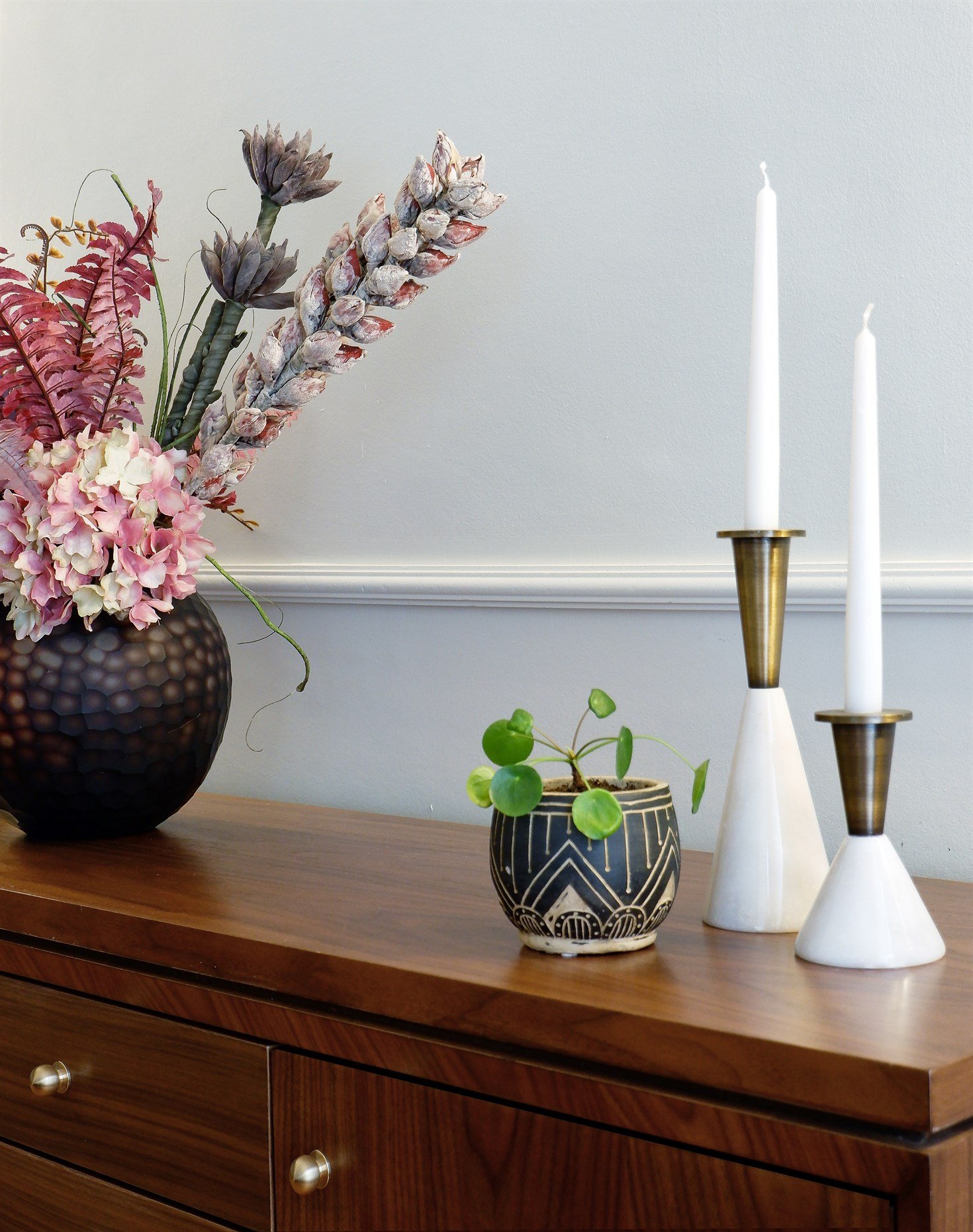 'Conic' Beyaz Mermer Şamdan Set