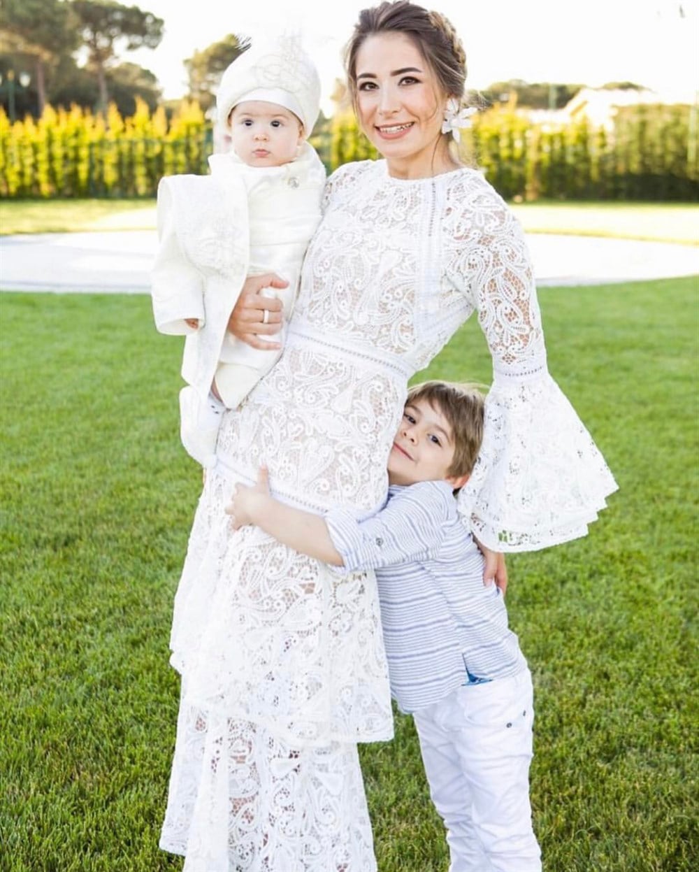 LACE LUXE DRESS