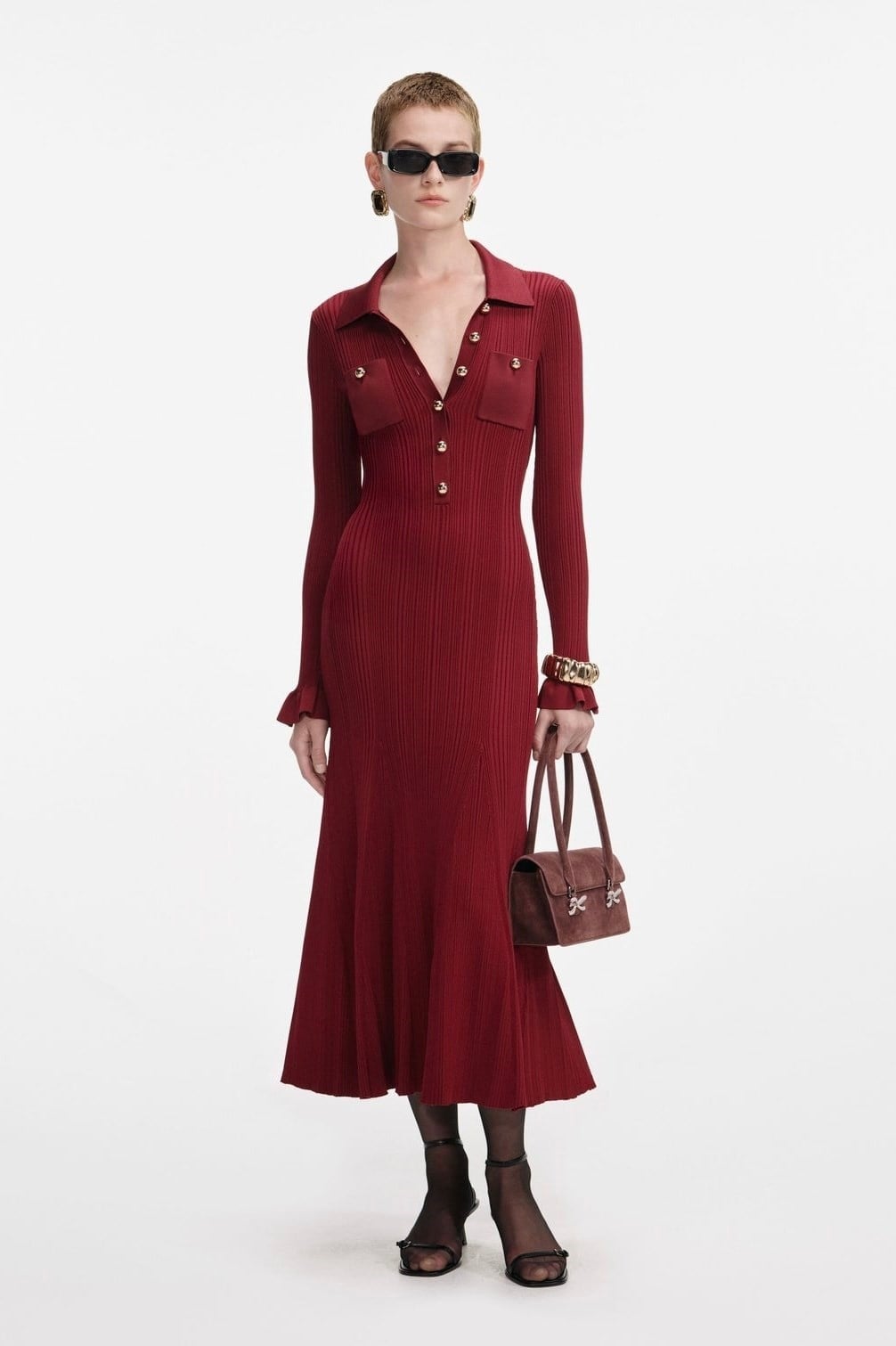 TASARIM GOLD DÜĞMELİ PEPLUM DETAYLI MİDİ TRİKO ELBİSE