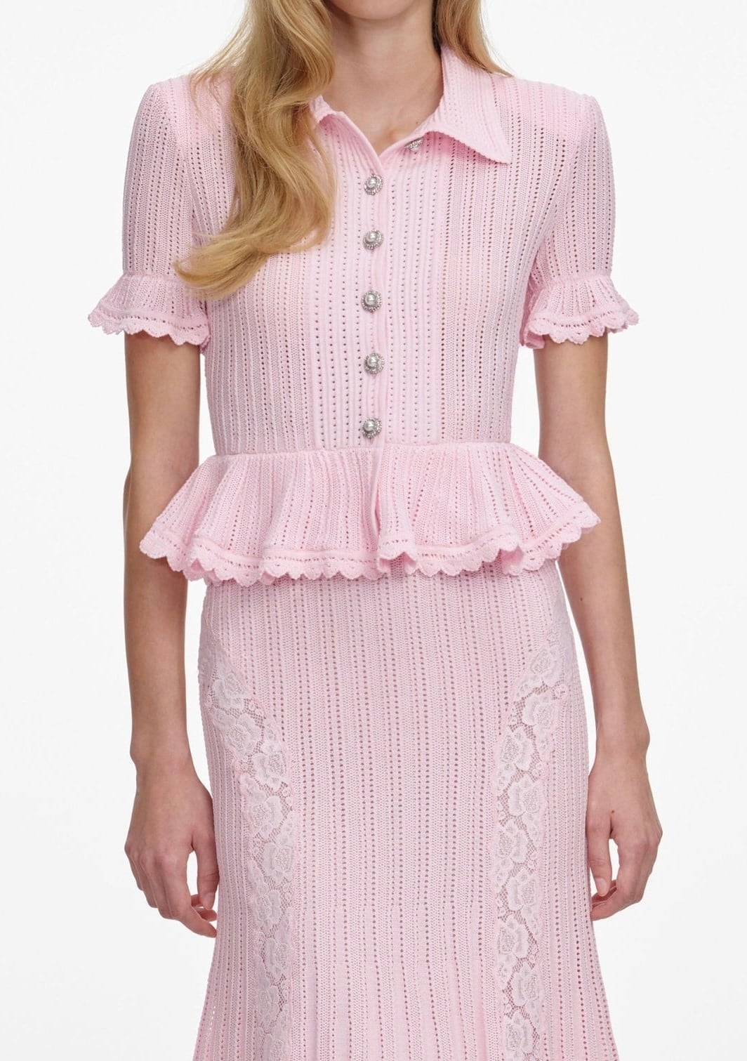 TASARIM PEPLUM DETAYLI DANTEL GEÇİŞLİ PEMBE TRİKO MİDİ ELBİSE