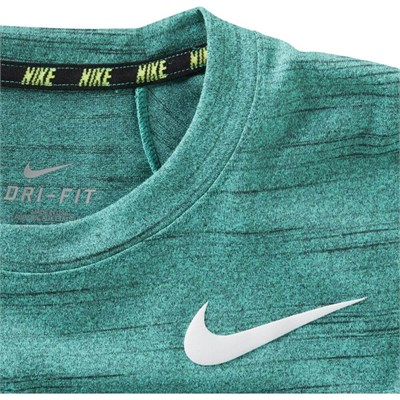 Nike Dri-Fit Tişört 