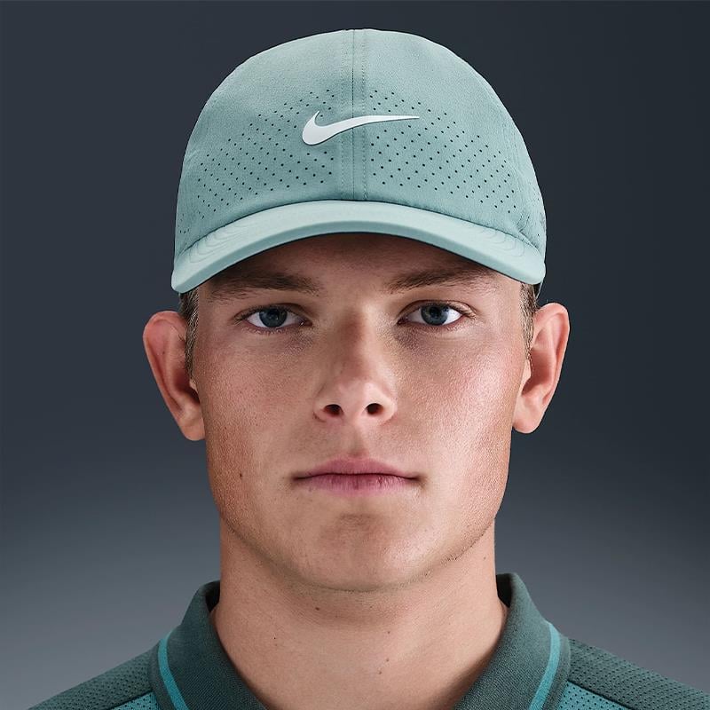 NikeNike Dri-FIT ADV Club Yumuşak Tenis Şapkası