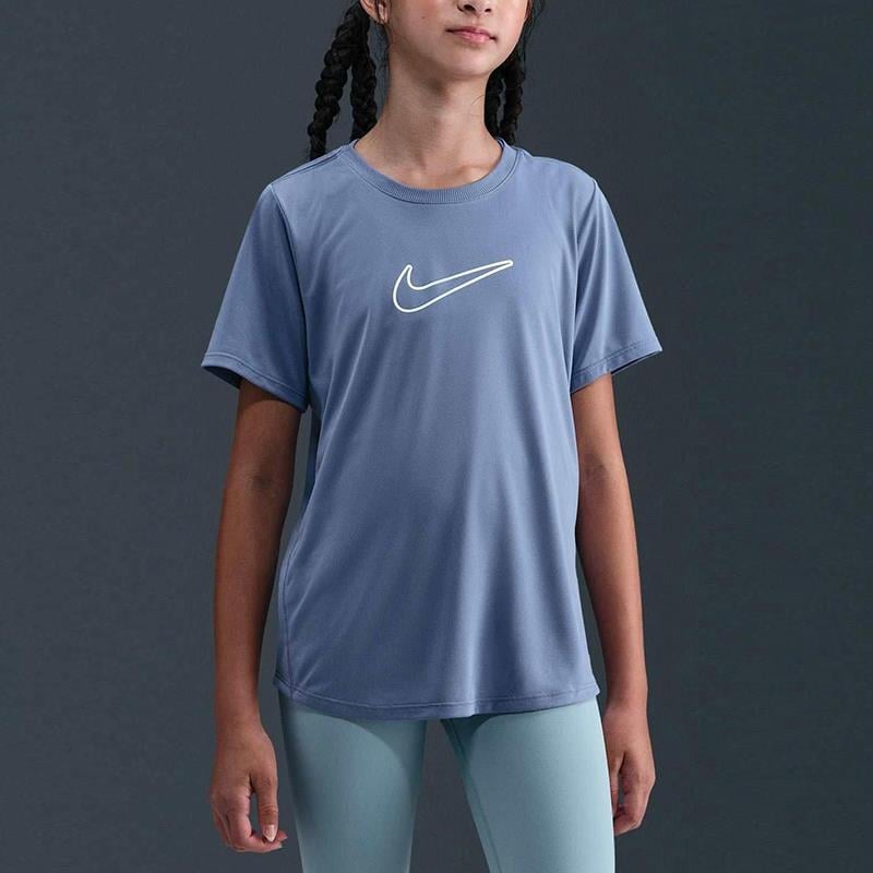 NikeNike Winter One Fitted Kız Çocuk Dri-FIT Kısa Kollu Antreman Tişörtü