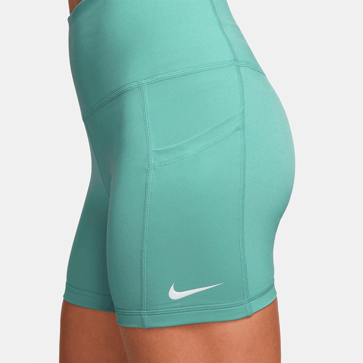NikeNikeCourt Dri-FIT Yüksek Belli 4'' Kadın Tenis Şortu