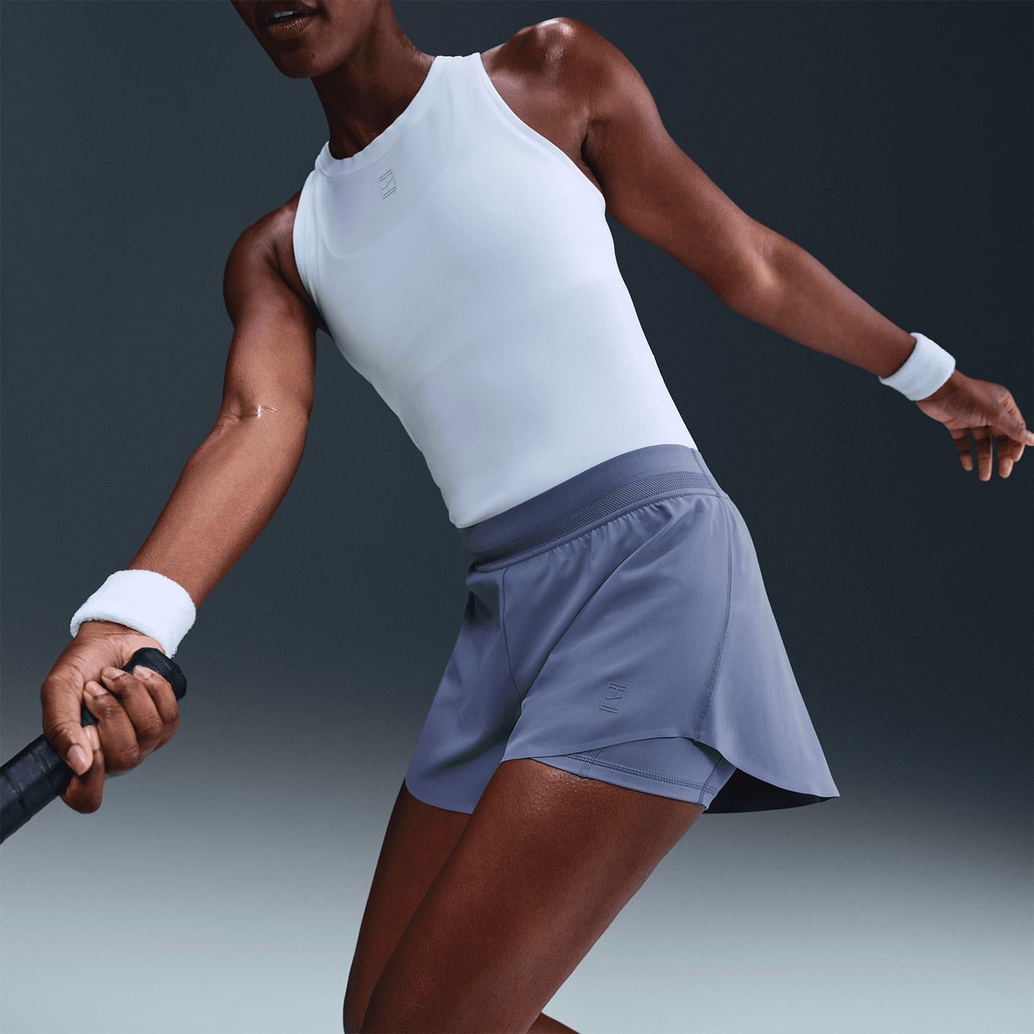NikeNikeCourt Ace Advantage Dri-FIT Kadın Tenis Şortu