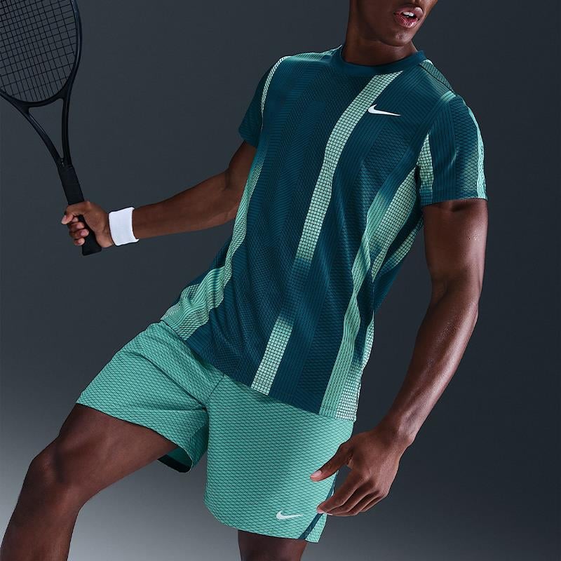 NikeNikeCourt Victory Dri-FIT Erkek Tenis Tişörtü