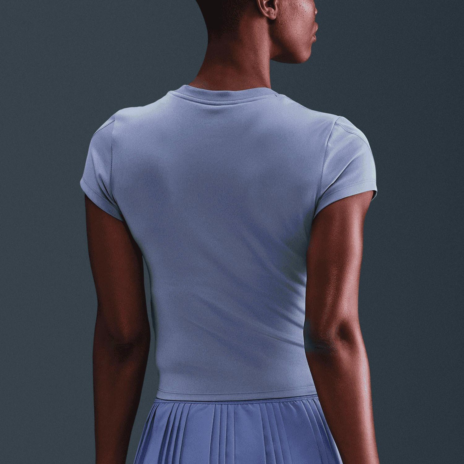NikeNikeCourt Advantage Dri-FIT Kısa Kollu Kadın Tenis Üstü
