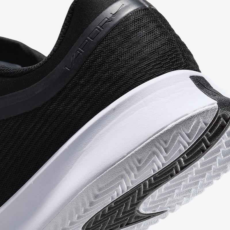 NikeNike Vapor Pro 3 Toprak Kort Erkek Tenis Ayakkabısı