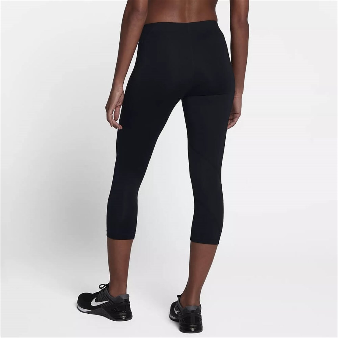 NikeNike Pro Kadın Antrenman Capri