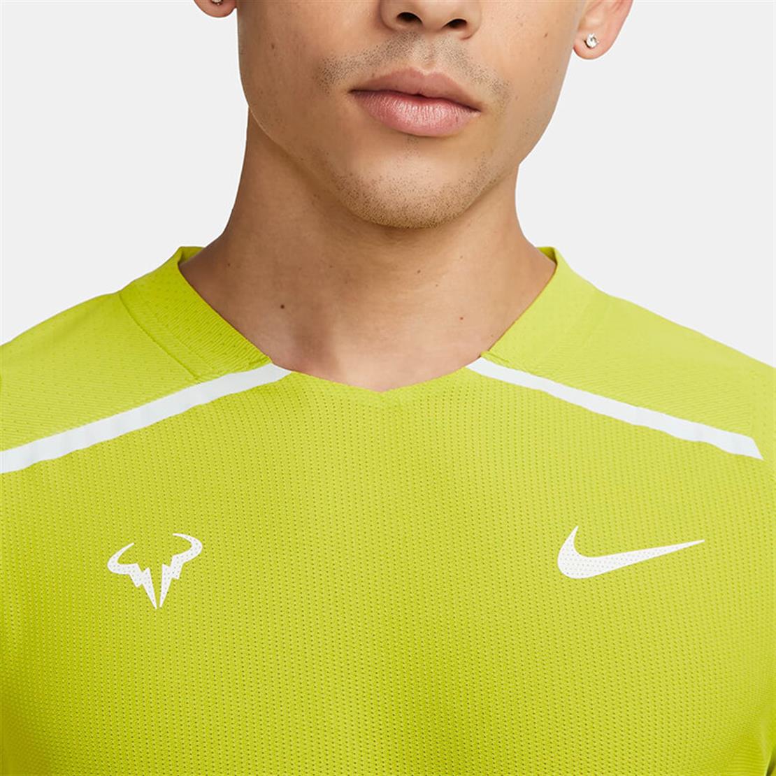 NikeNikeCourt Dri-FIT Rafa Challenger Kısa Kollu Erkek Tenis Üstü