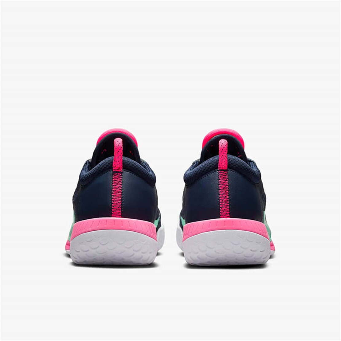 NikeNike Court Zoom NXT Erkek Tenis Ayakkabısı