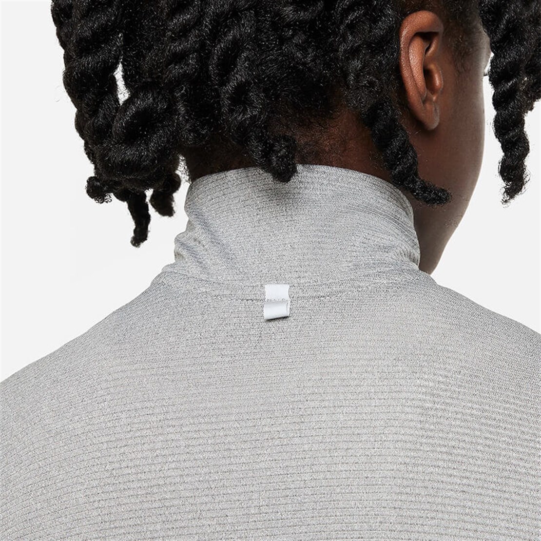 NikeNike Dri-FIT Poly+ Çeyrek Fermuarlı Erkek Çocuk Antrenman Üstü