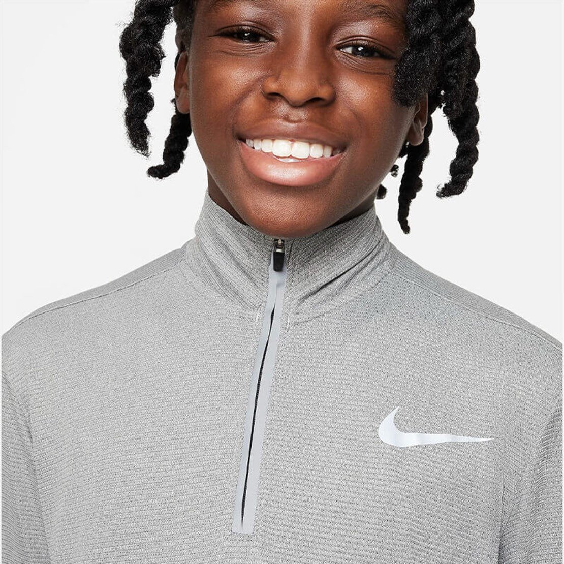 NikeNike Dri-FIT Poly+ Çeyrek Fermuarlı Erkek Çocuk Antrenman Üstü