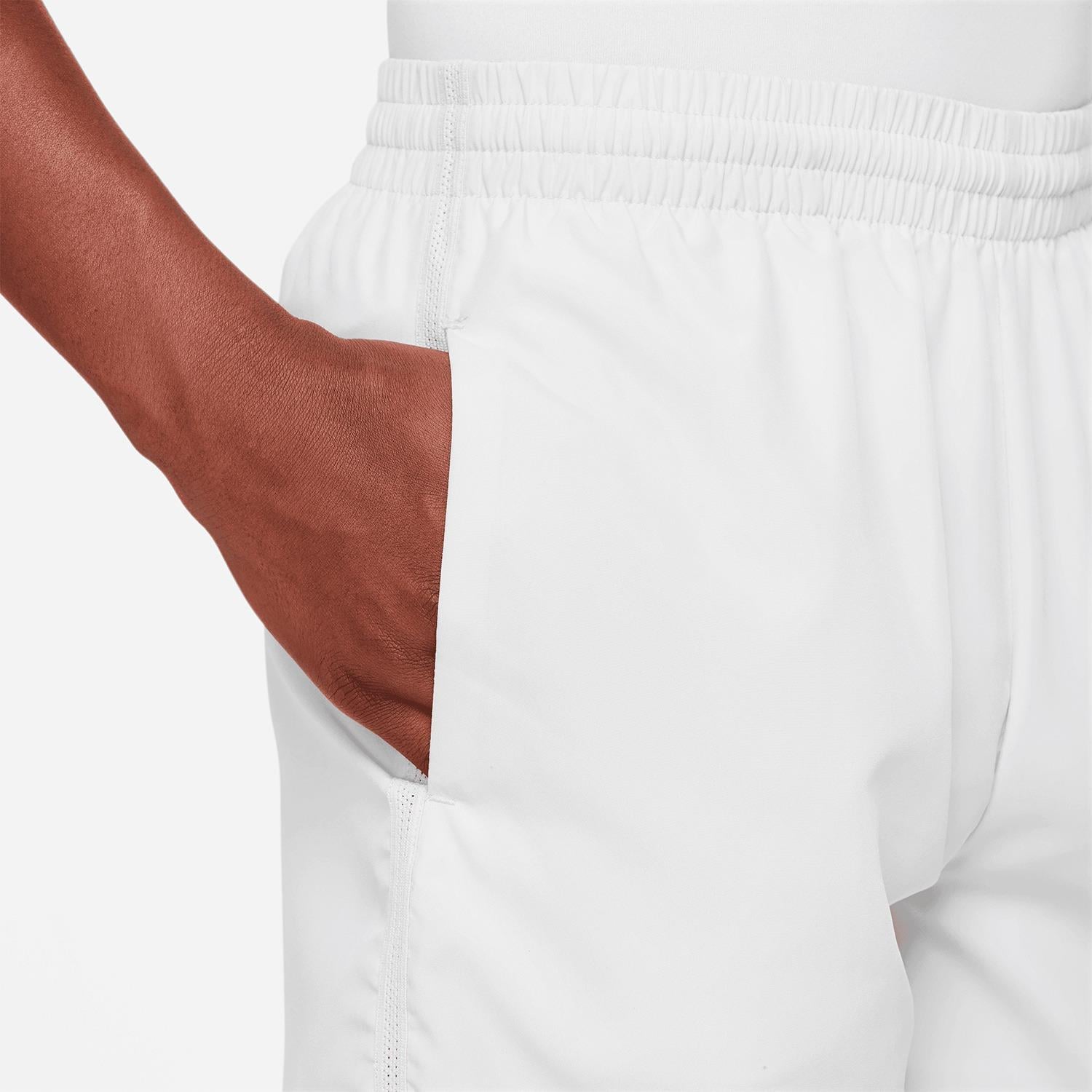 NikeNike Multi Dri-FIT Erkek Çocuk Antrenman Şortu