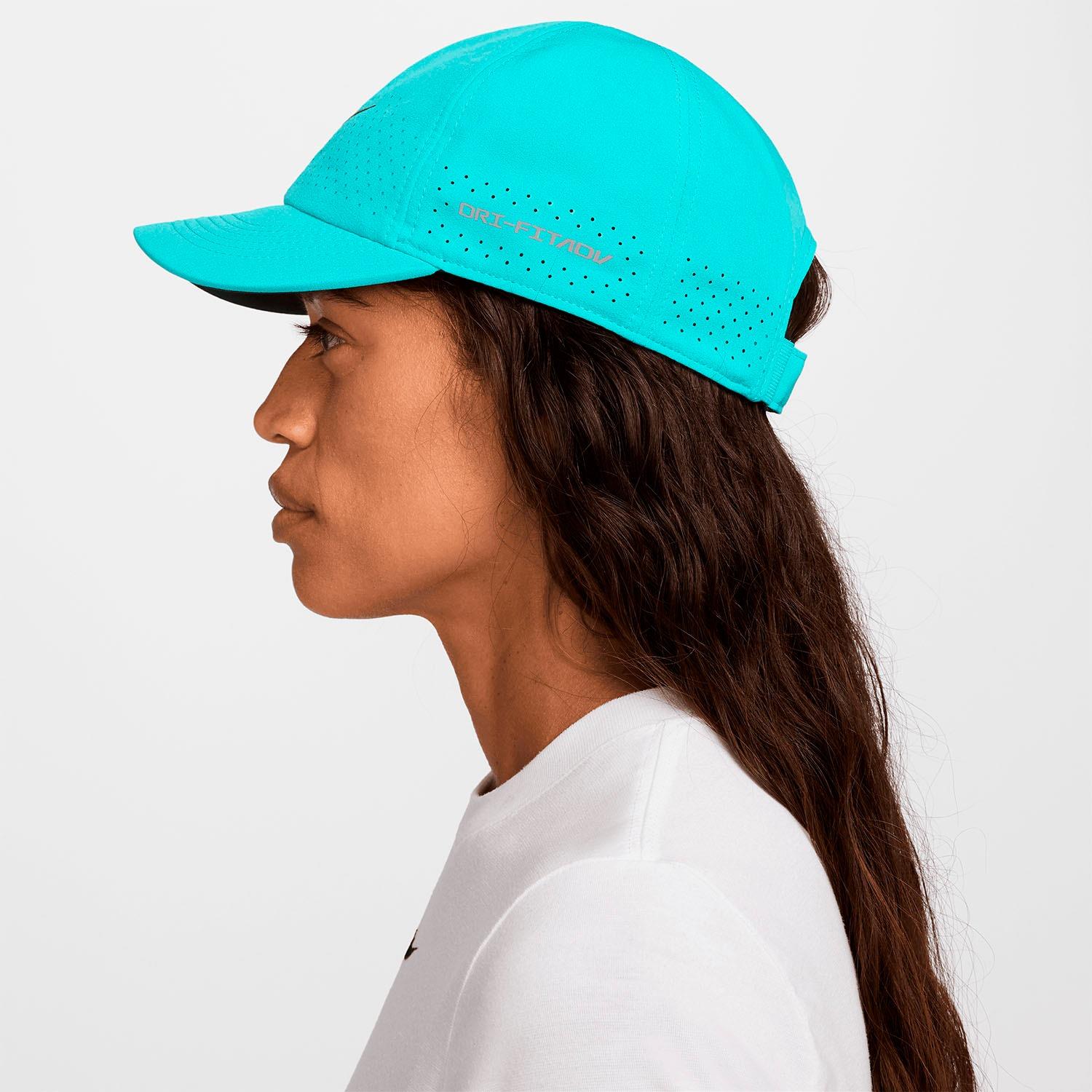 NikeNike Dri-FIT ADV Club Yumuşak Tenis Şapkası