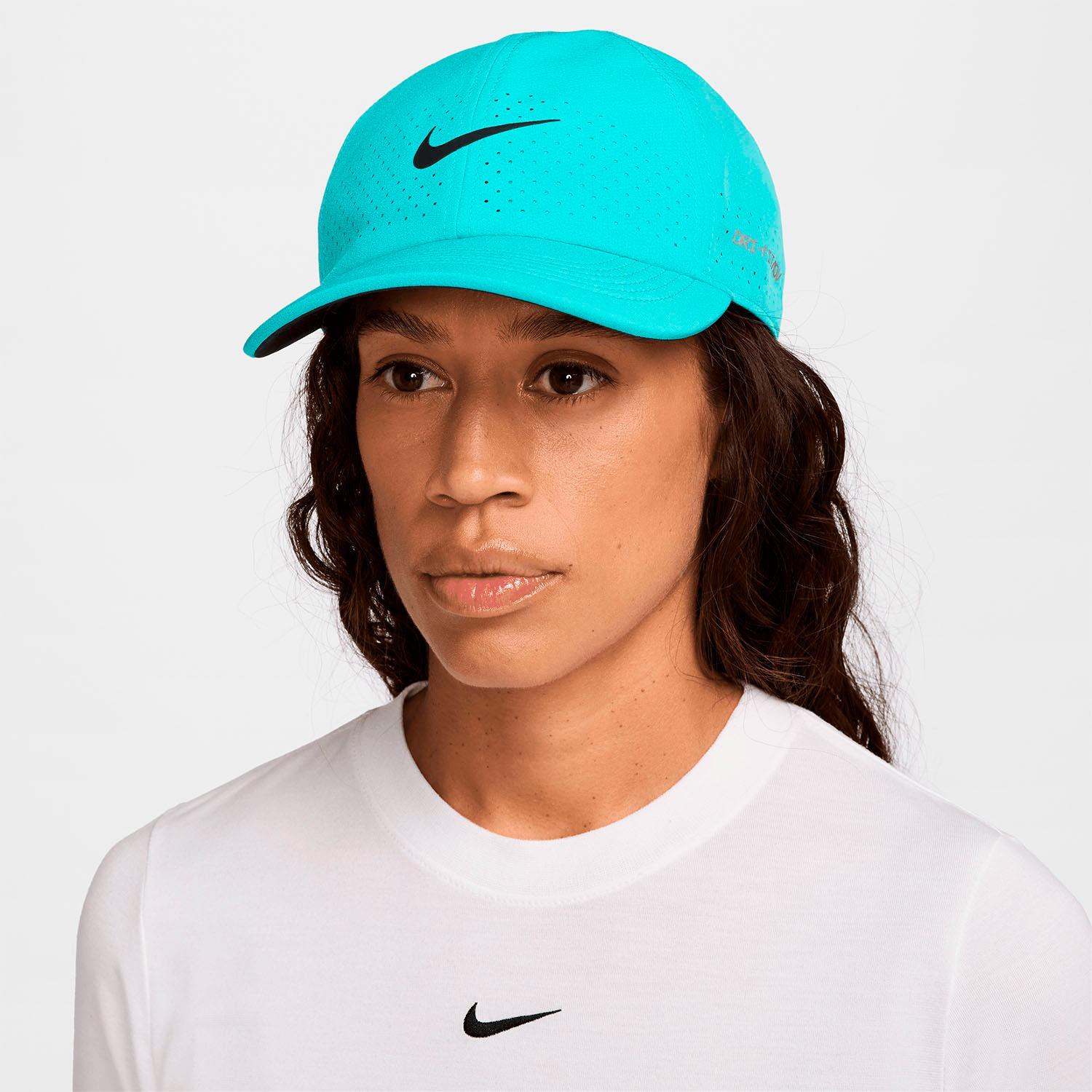 NikeNike Dri-FIT ADV Club Yumuşak Tenis Şapkası