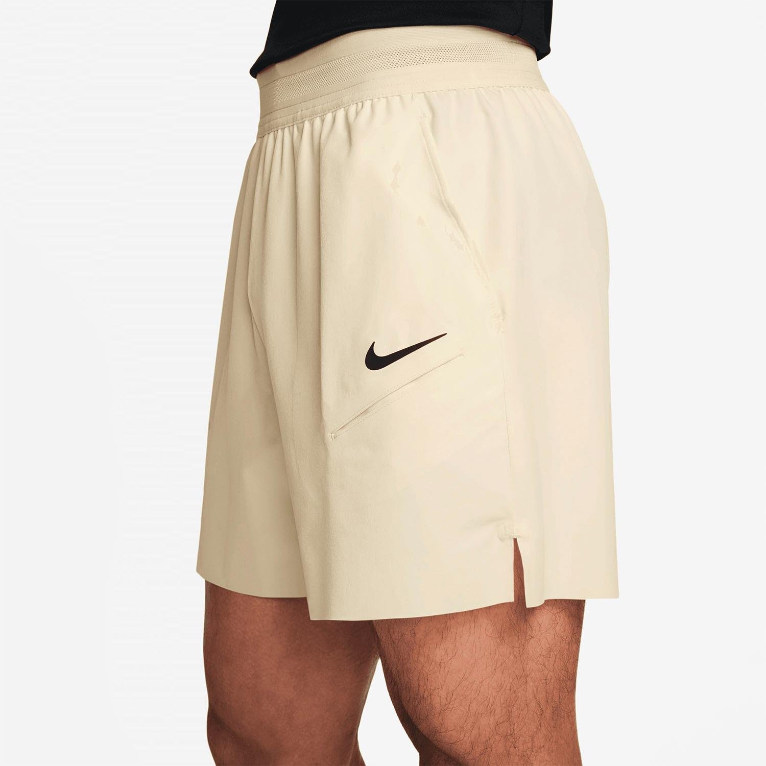 NikeNike Court Slam 6'' (15 cm) Erkek Tenis Şortu
