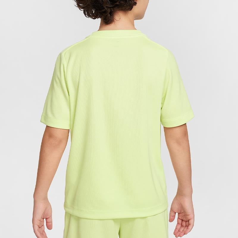 NikeNike Multi Dri-FIT Erkek Çocuk Antreman Üstü