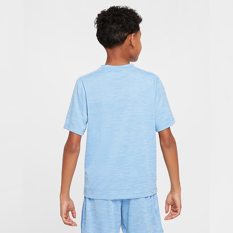 NikeNike Multi Dri-FIT Erkek Çocuk Antreman Üstü