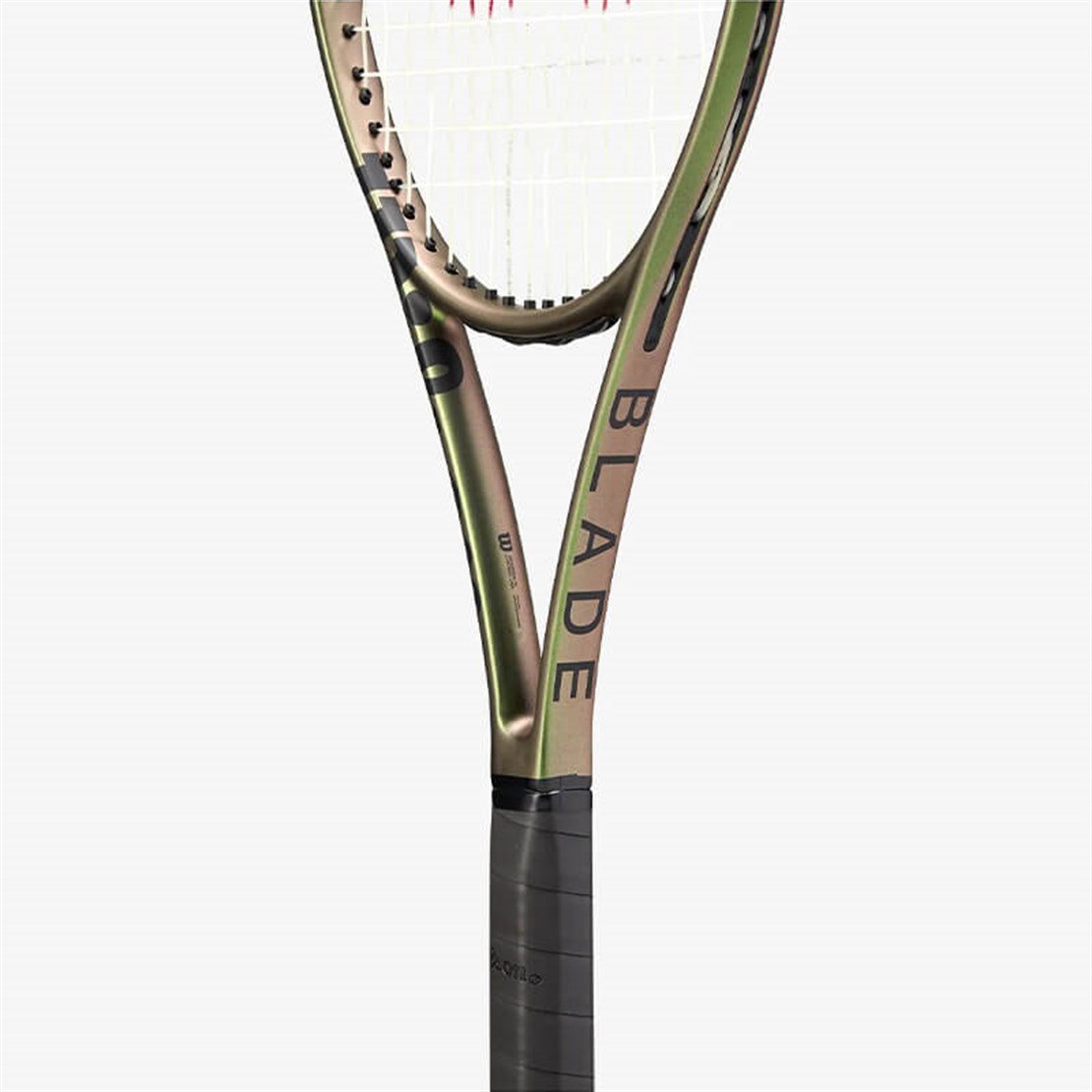 WilsonWilson Blade 98 18x20 V8 Tenis Raketi