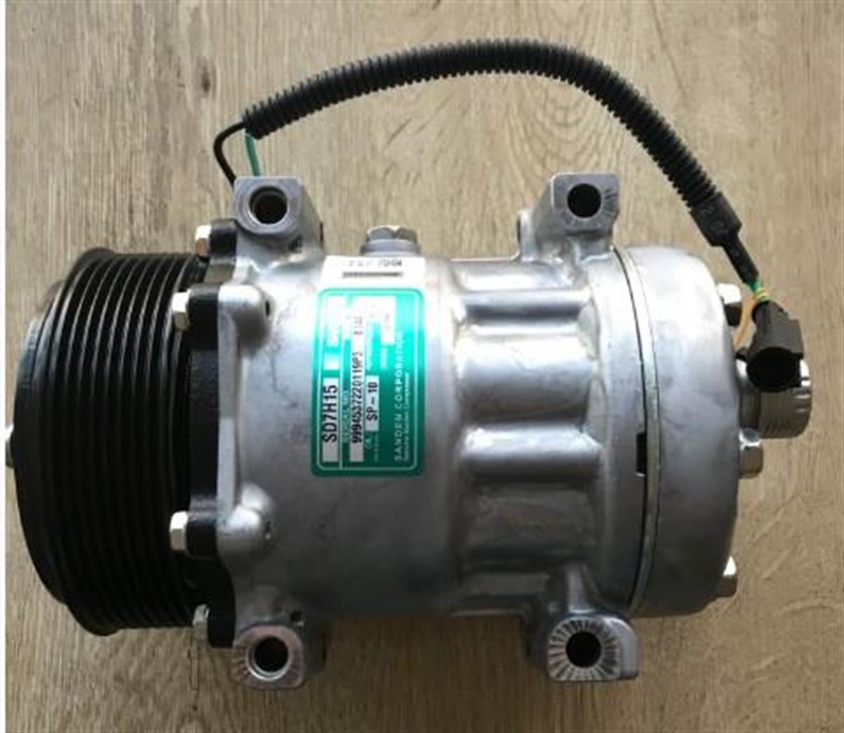 Klima Kompresörü 24V 8Pk 119Mm Biçer Döver Case Otokar Sultan Bloktan Baglantı Arkadan Çıkıs K K Kalın Kalın | Sanden 8144