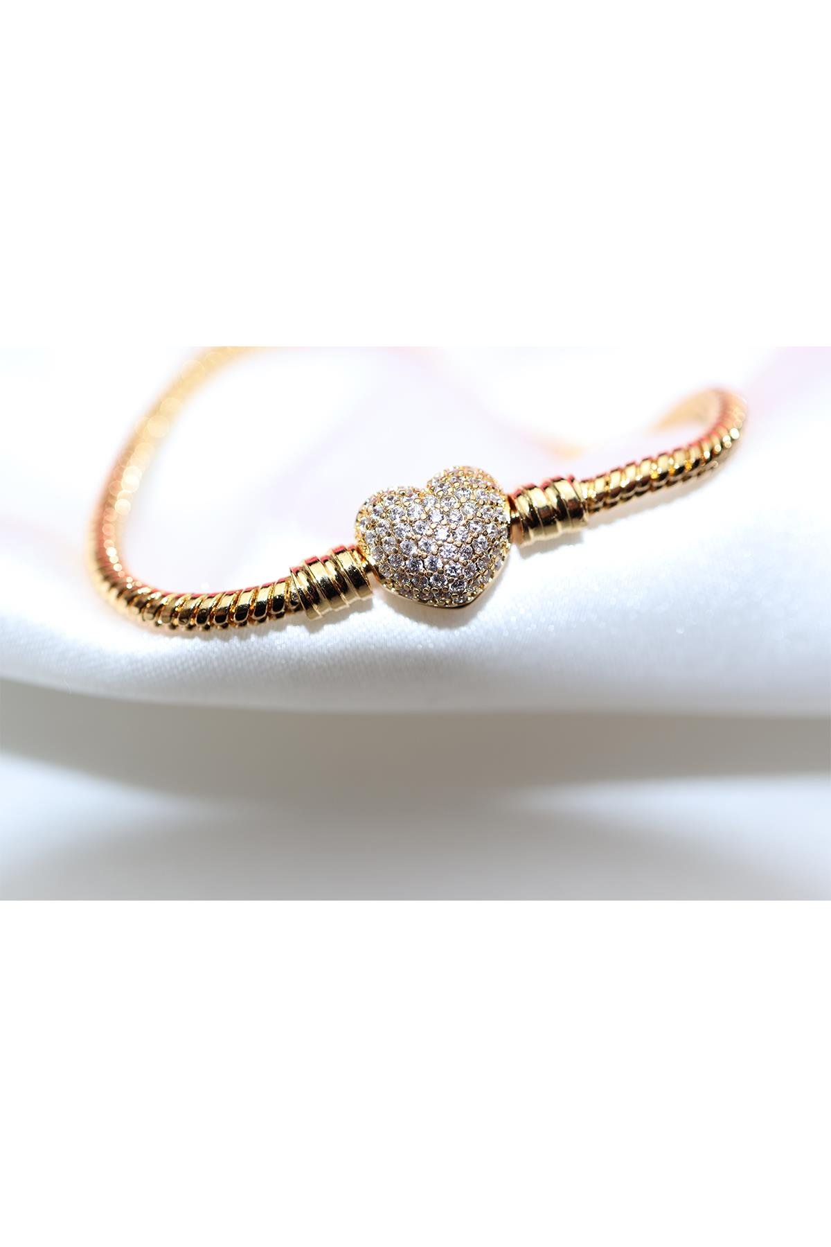 Pandora Model Gold Taşlı Bileklik