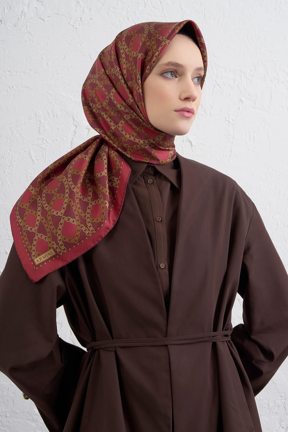 Armine Nostalji Serisi Sura İpek Eşarp 9410DS
