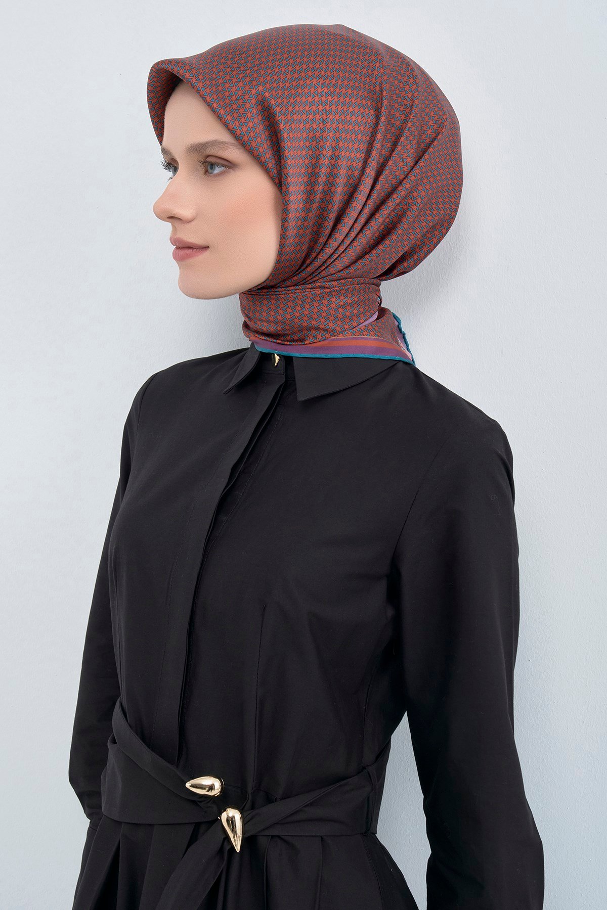 Armine Sura İpek Eşarp 9528DS