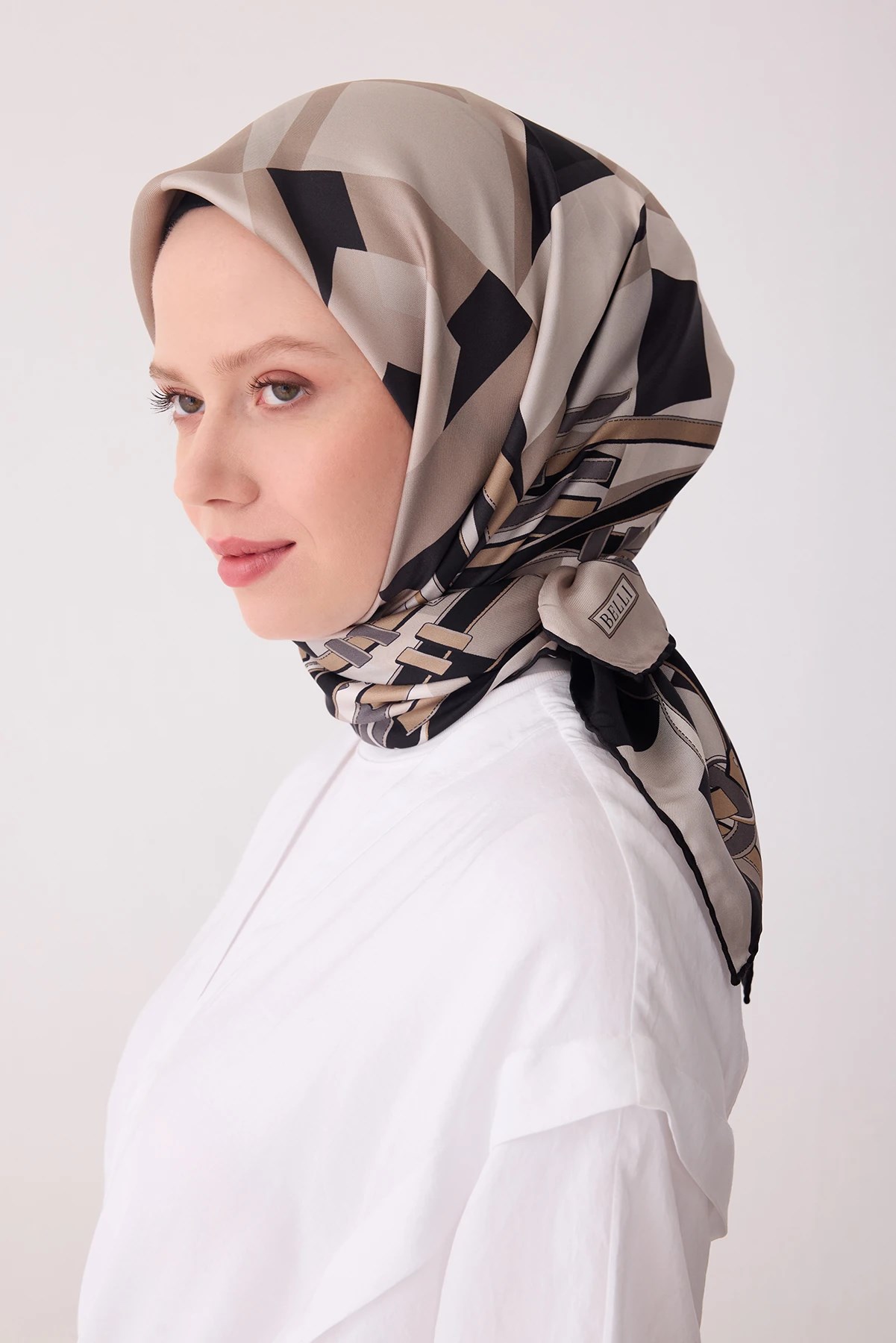 Belli Twill İpek Desenli Eşarp 4300D