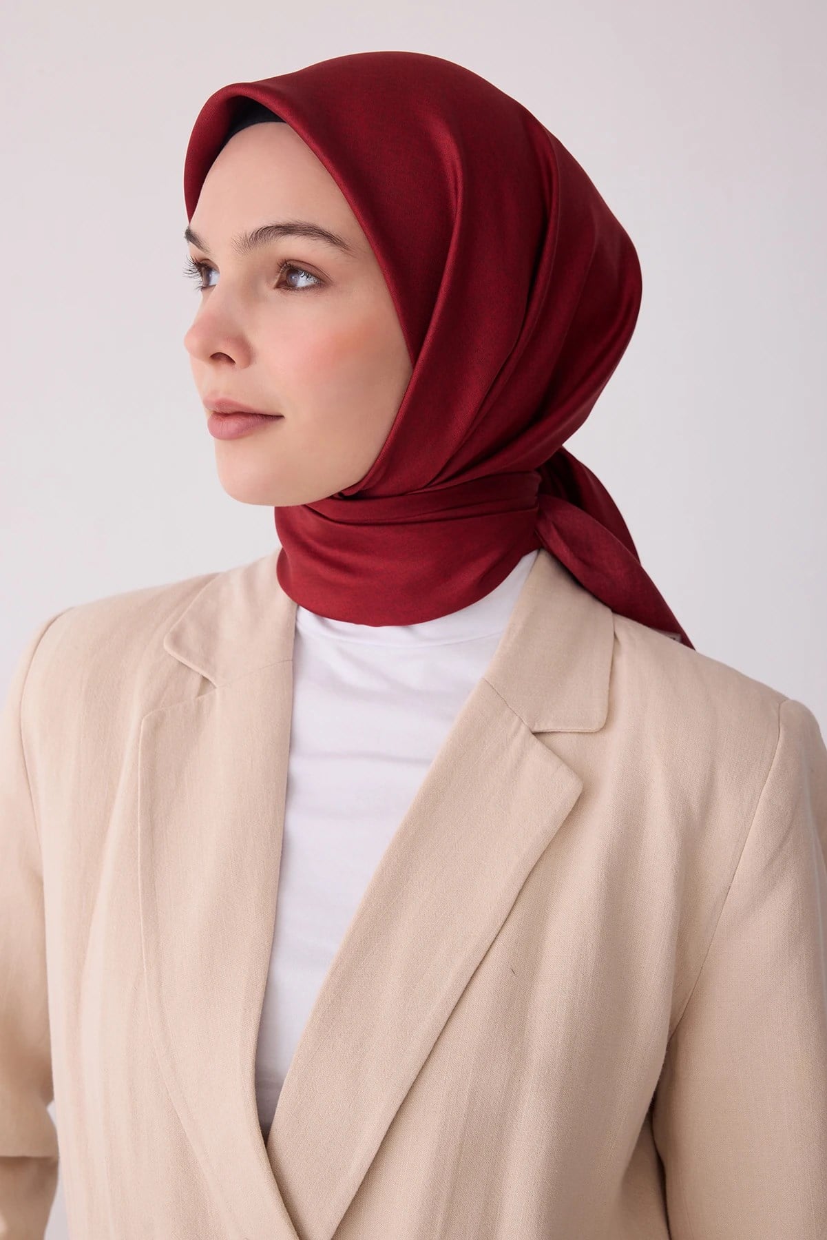 Belli Twill İpek Desenli Eşarp 4305D