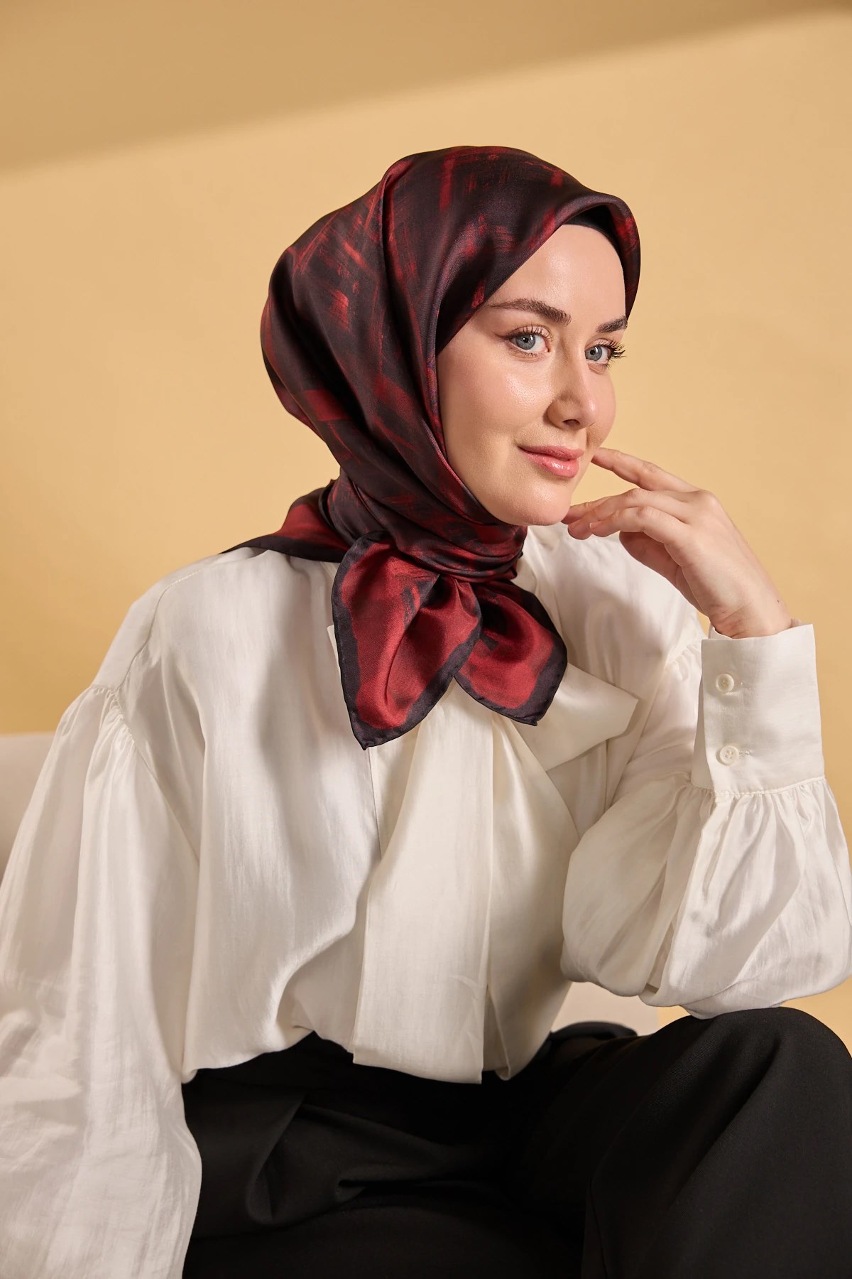 Silk Home Twill İpek Desenli Eşarp 11527