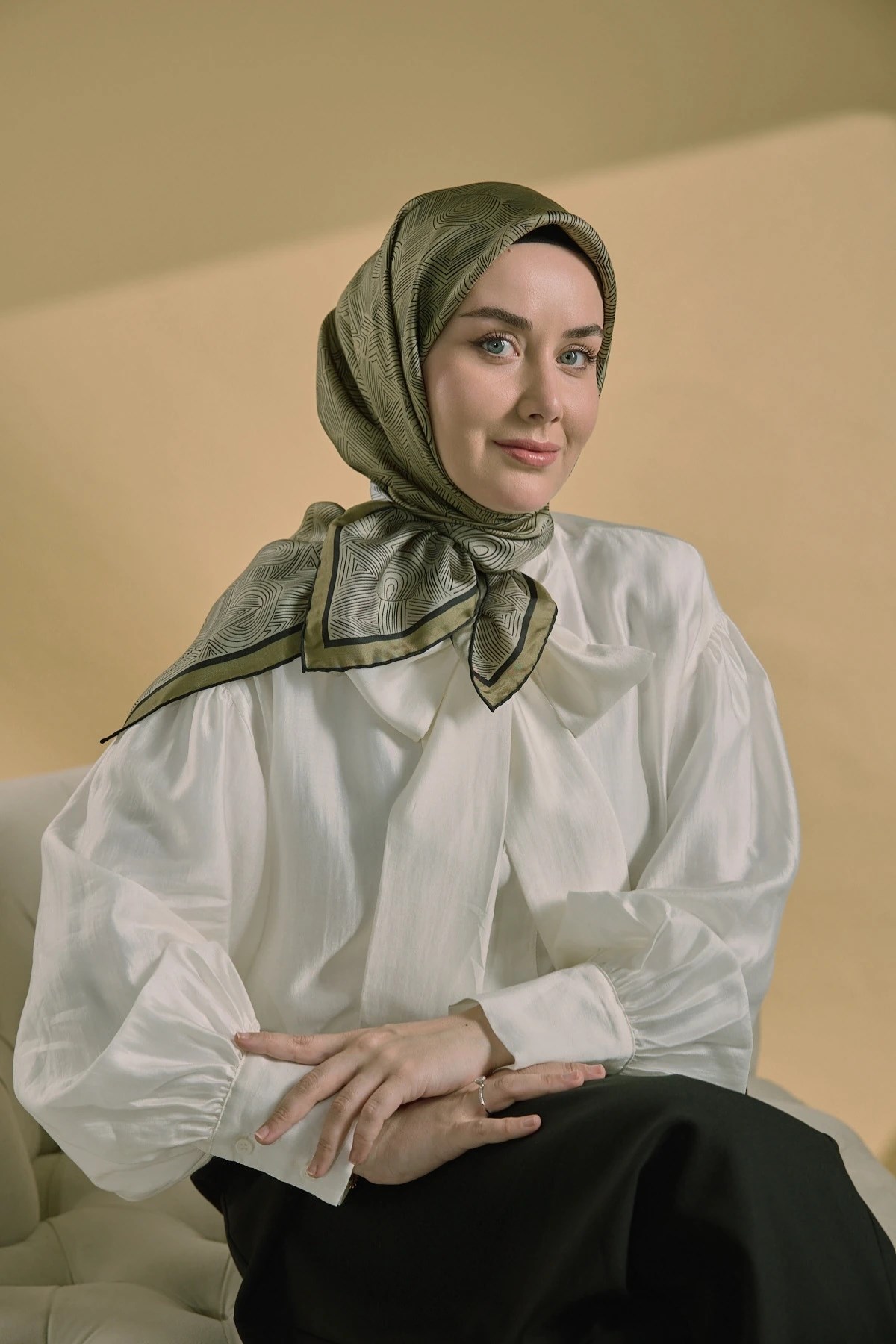 Silk Home Twill İpek Desenli Eşarp 11536