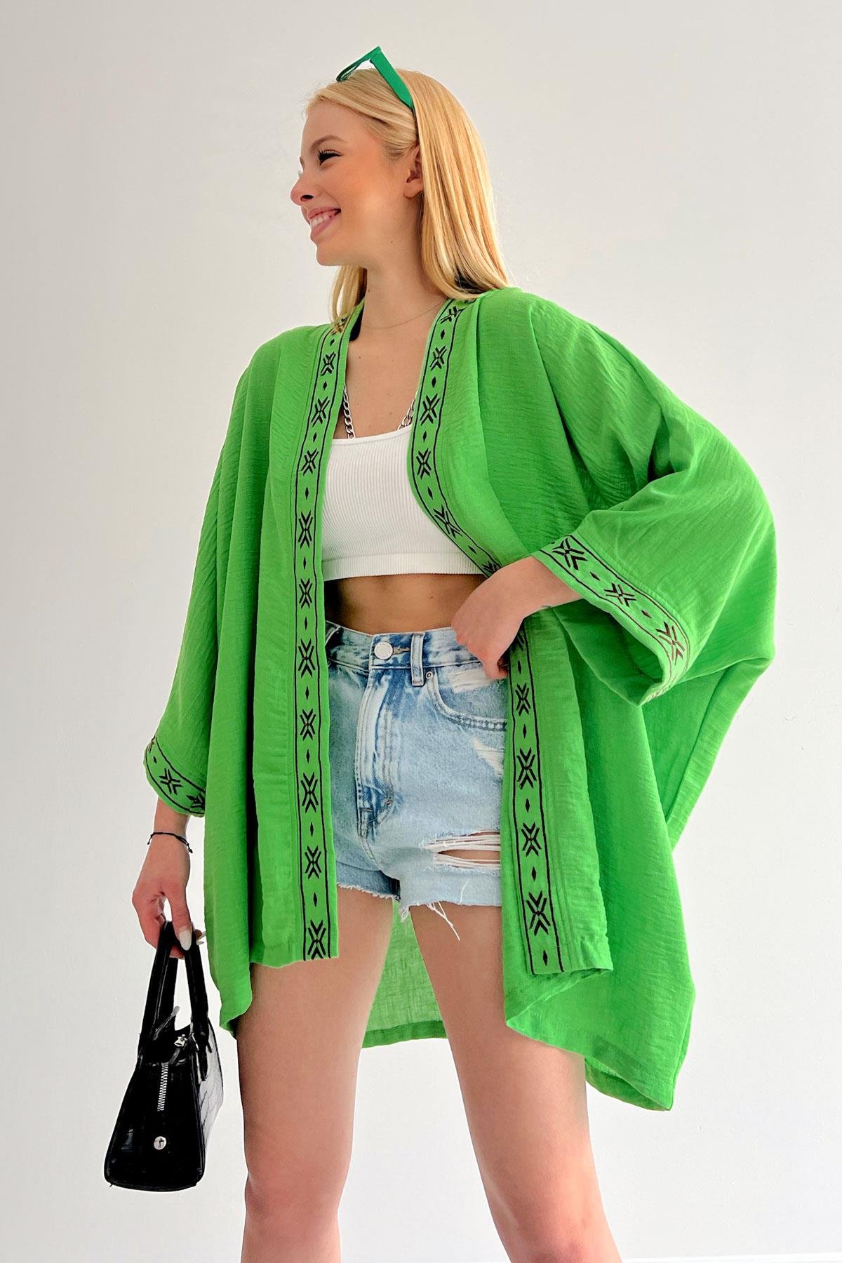 Nakışlı Oversize Kimono B.Yeşil