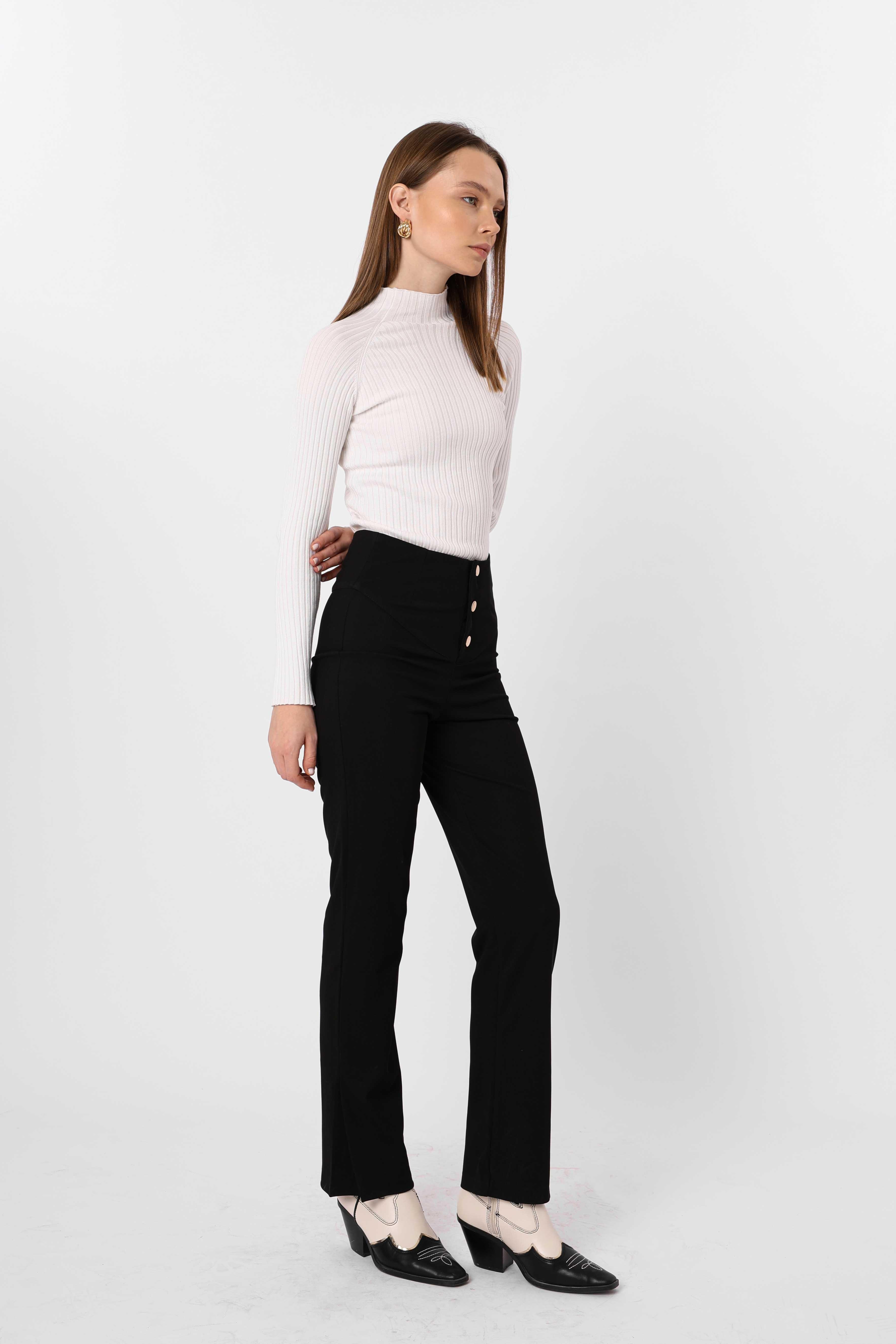 Gold Düğme Detaylı Pantolon Siyah