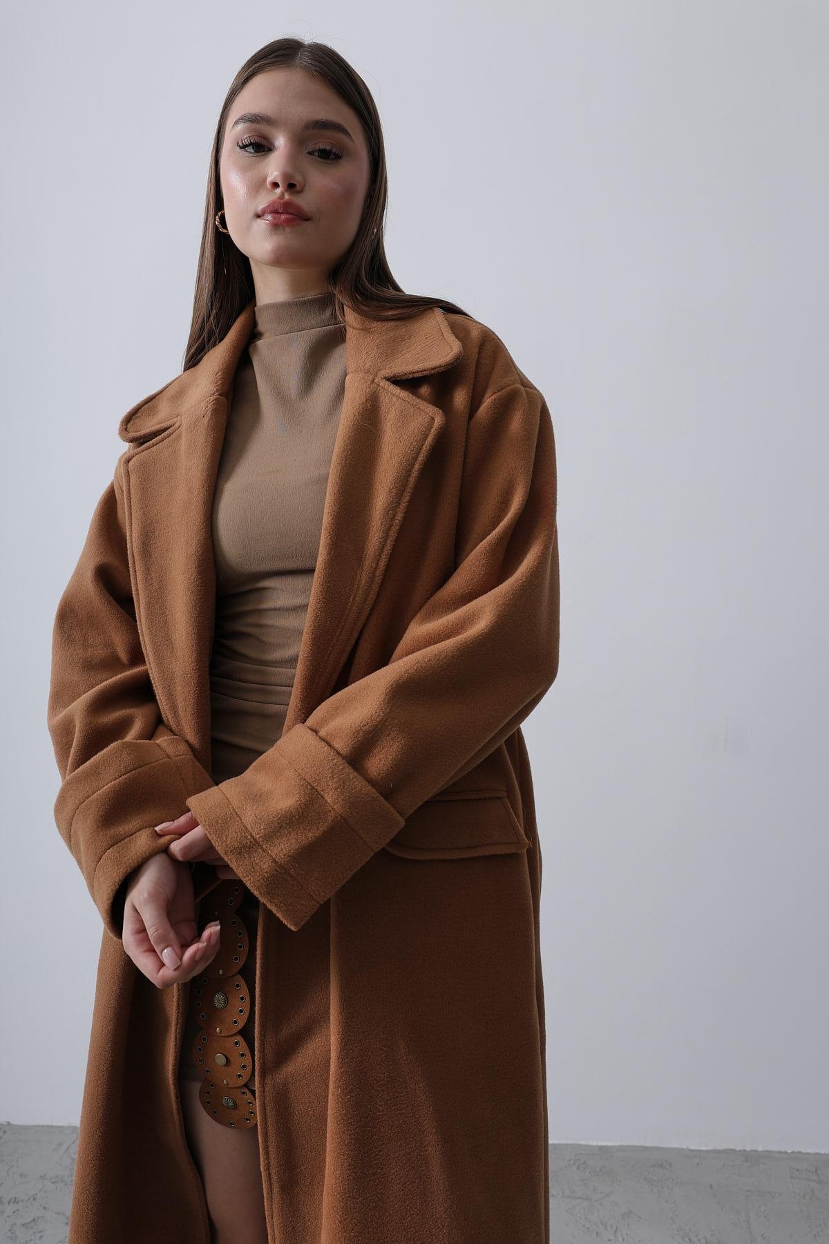 Geniş Kollu Oversize Kaban - Camel