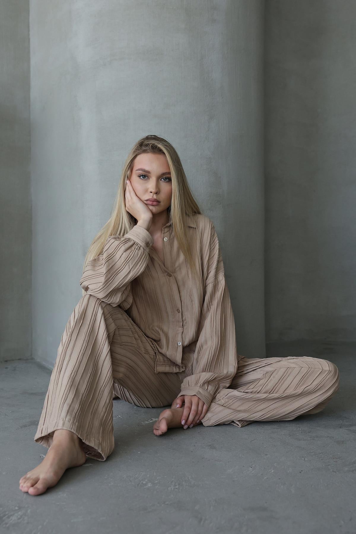 Pliseli Gömlek - Taş