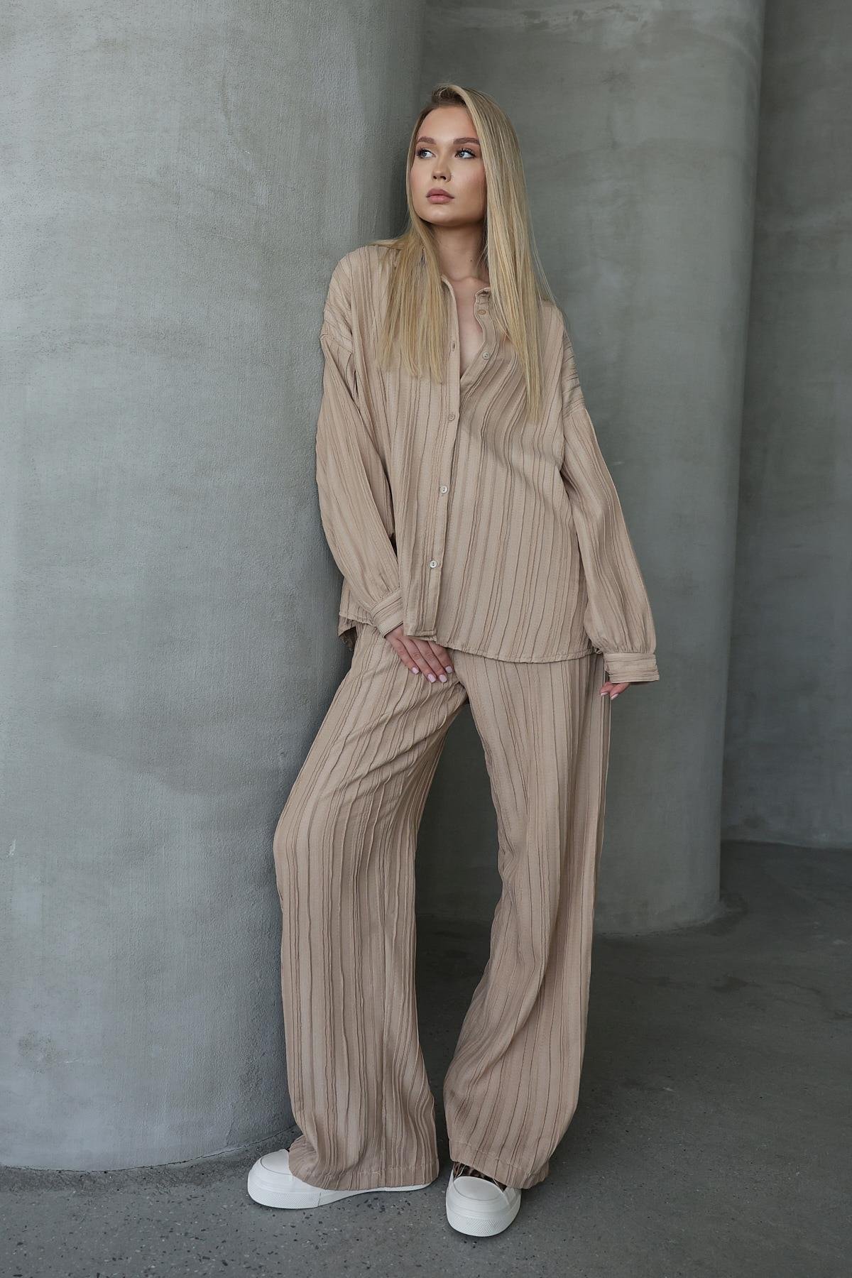 Pliseli Gömlek - Taş