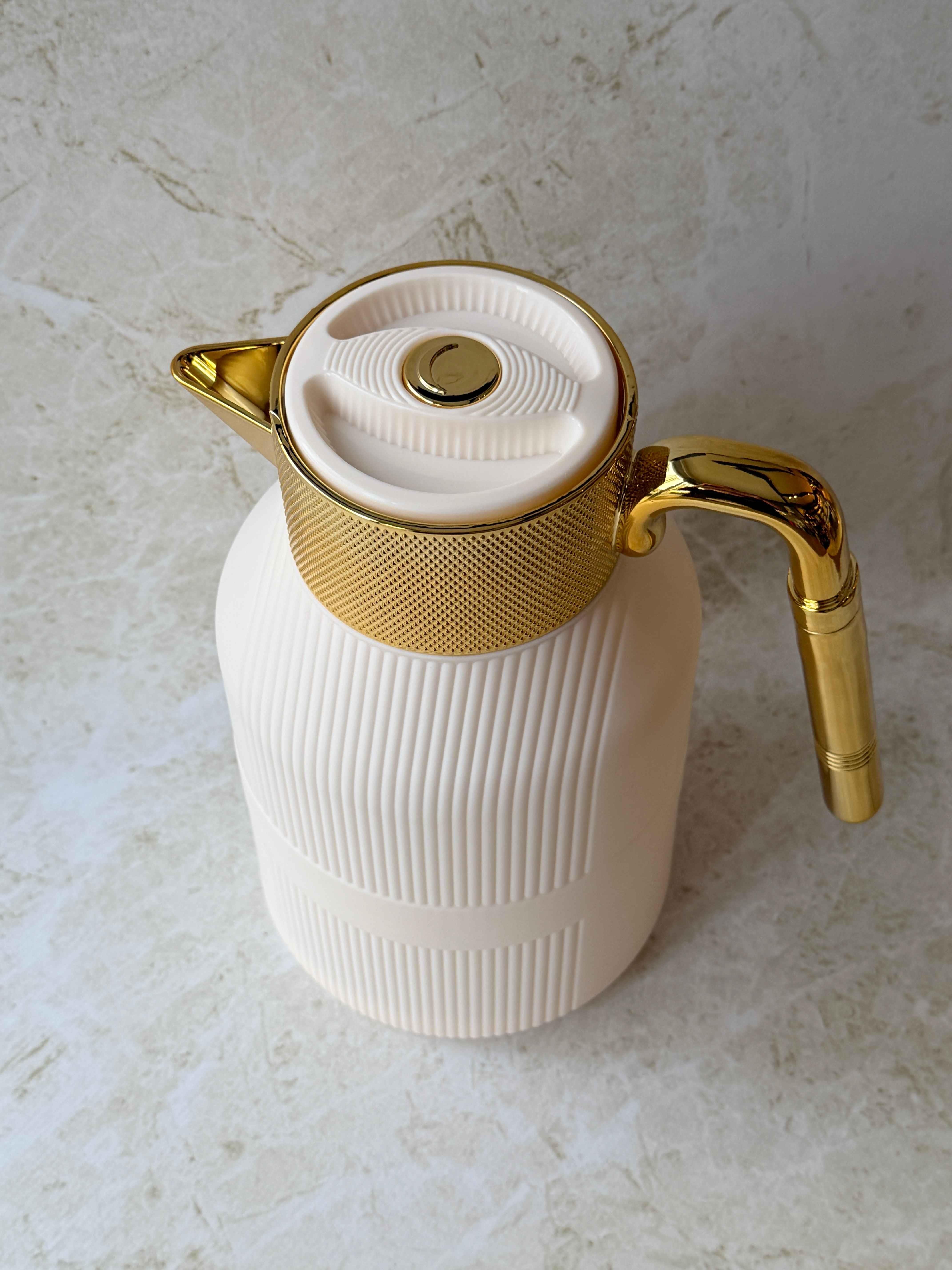 Çizgili Krem Gold Mat Termos