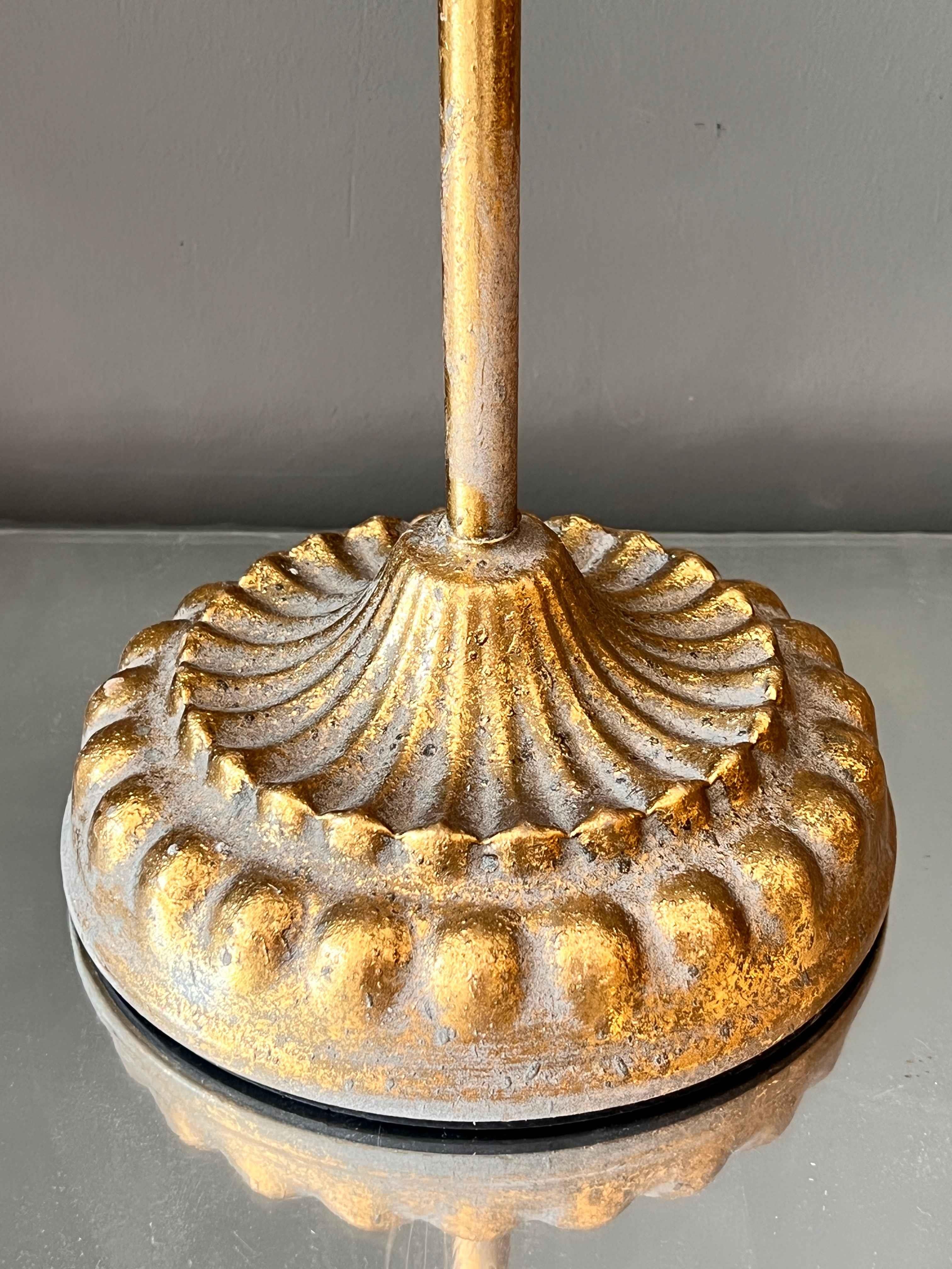 Eskitme Telkarı Gold Dekoratif Fener Ayaklı 107 Cm