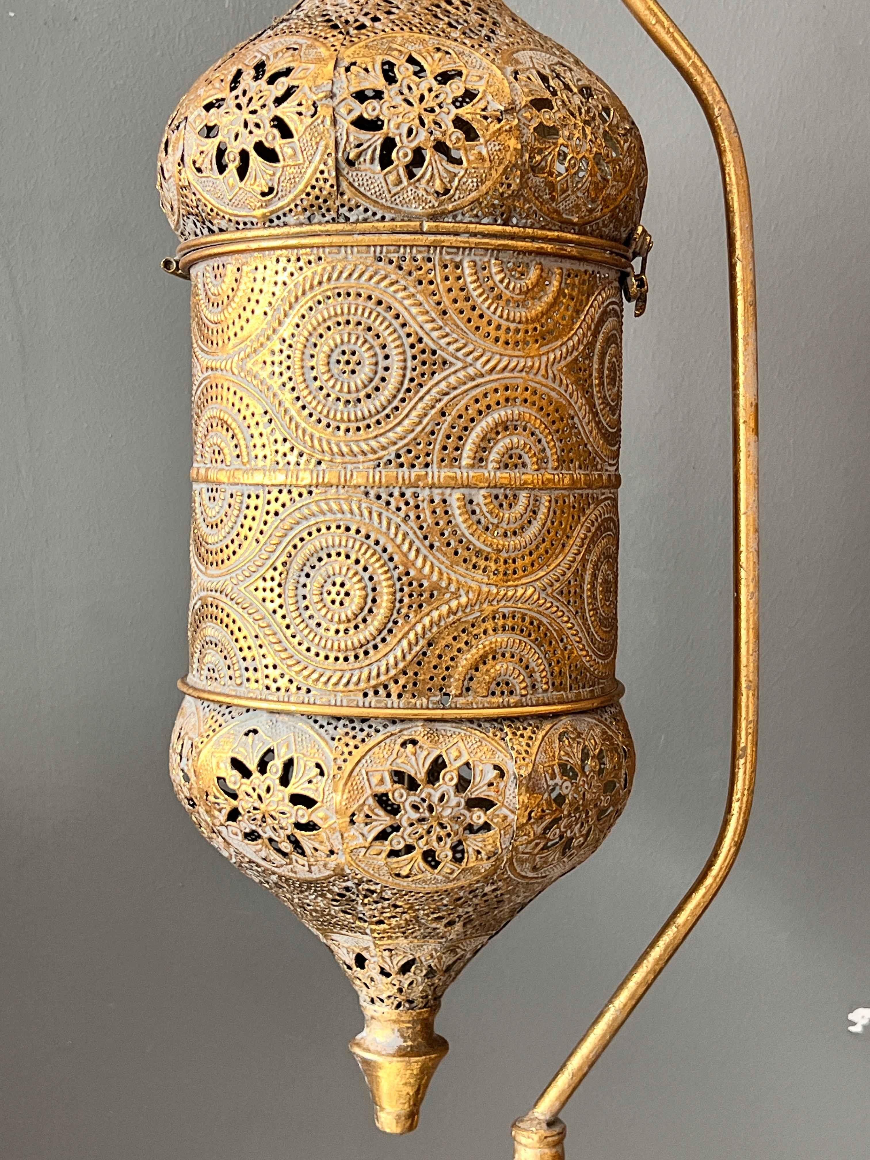 Eskitme Telkarı Gold Dekoratif Fener Ayaklı 107 Cm