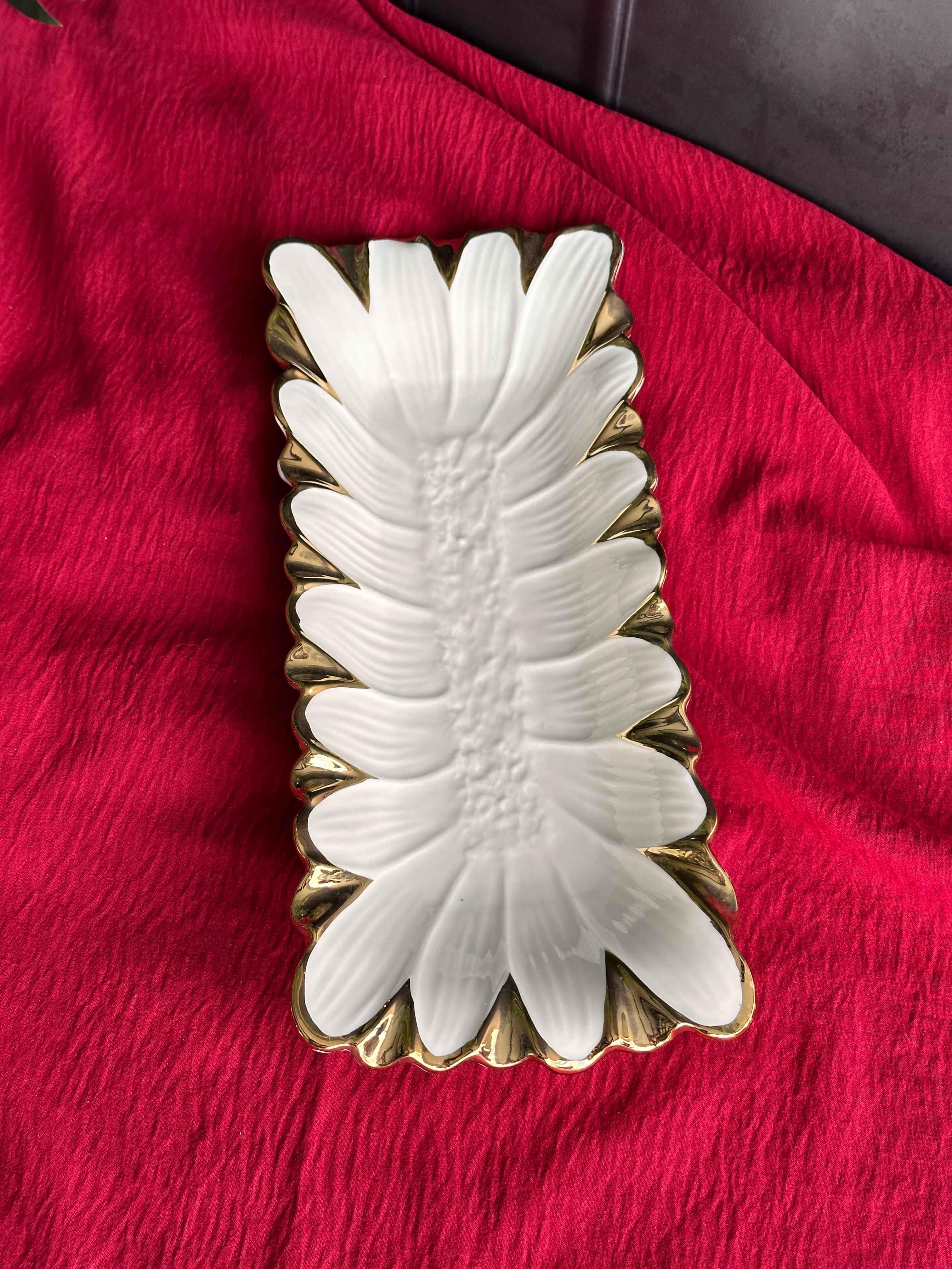 Flora Gold Dikdörtgen Sunum Tabak 32cm