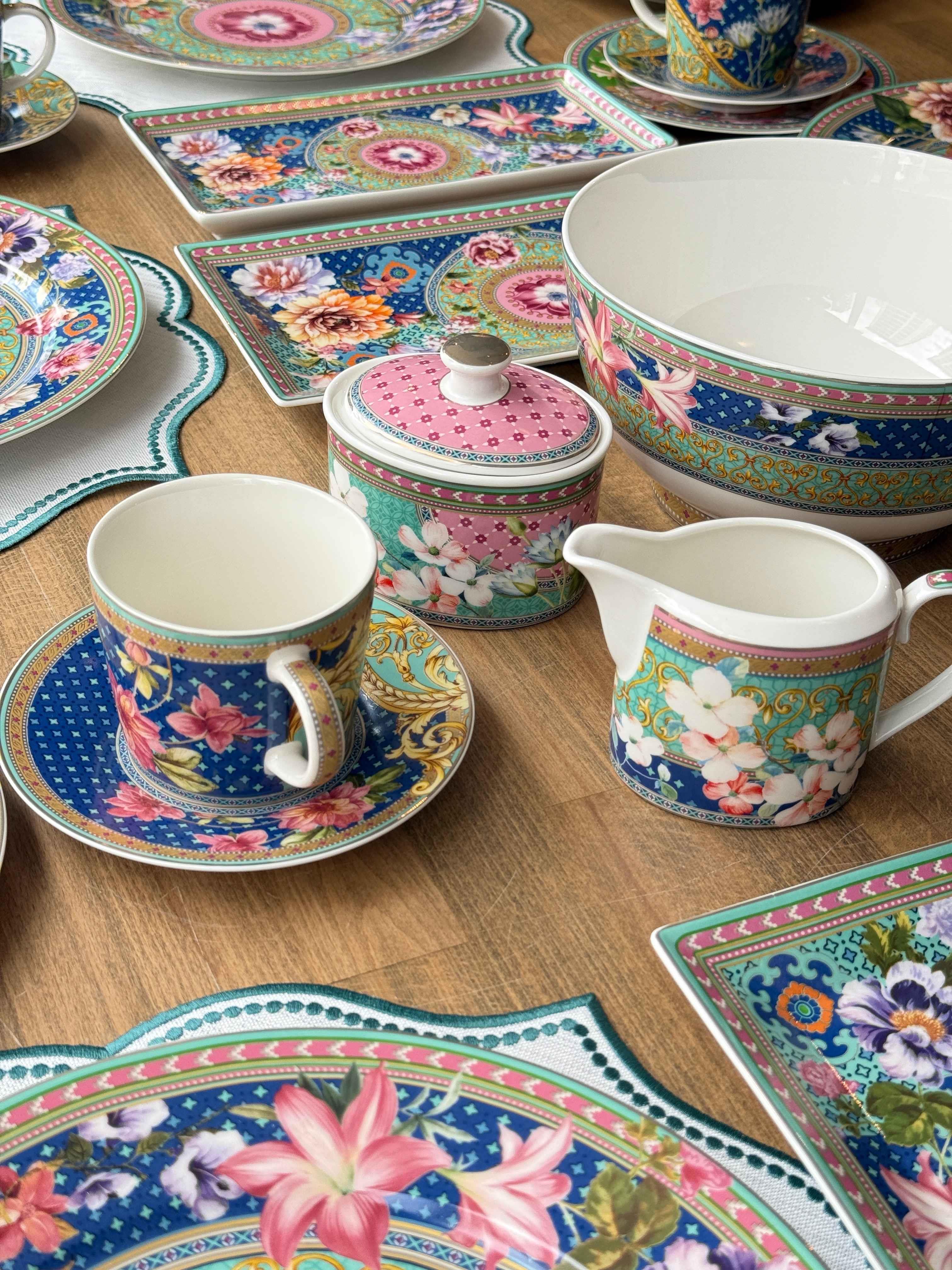 Floral Porselen Kahvaltı Takımı 45 Parça 6 Kişilik