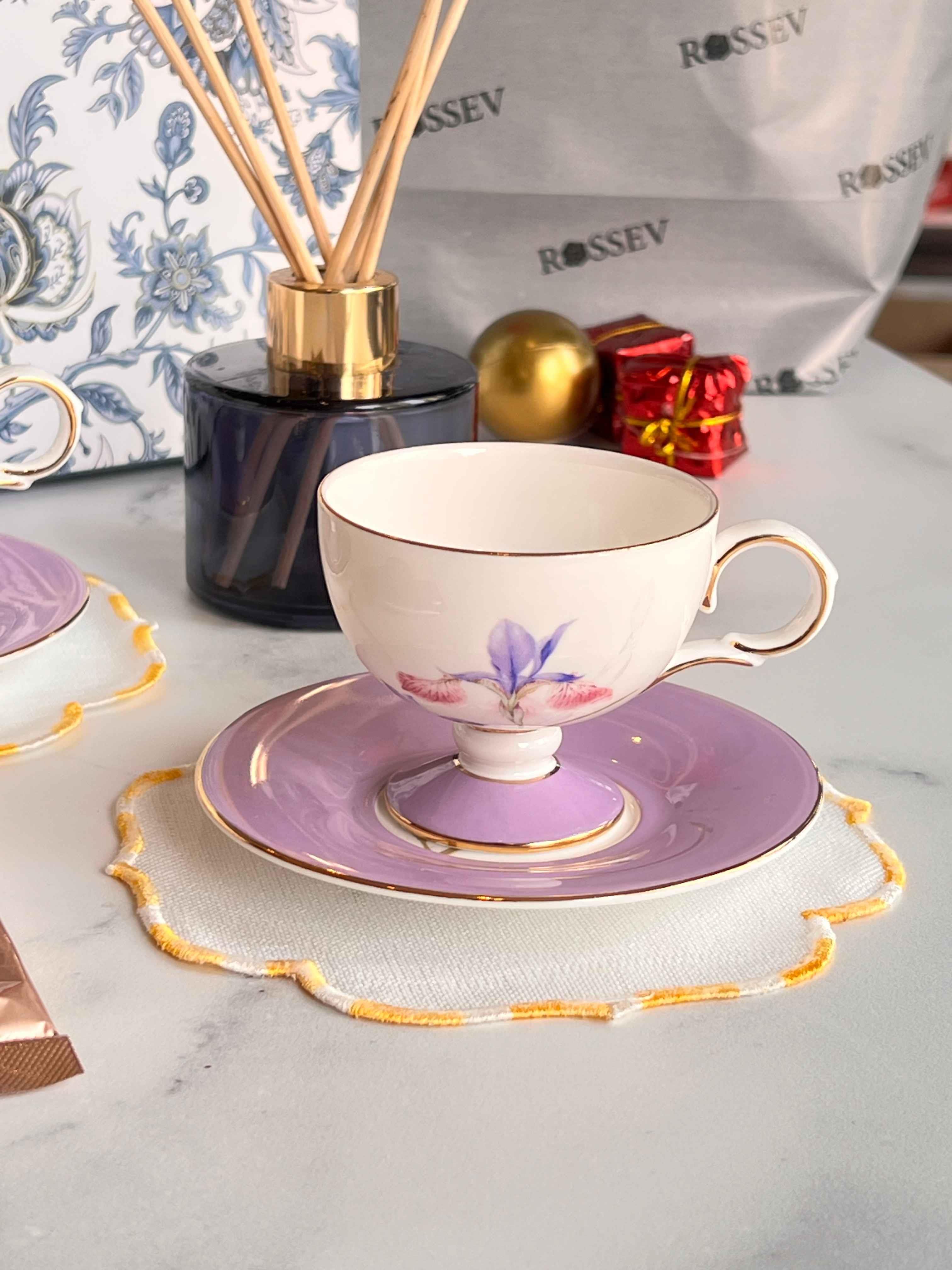 Hediyelik İris Hediye Kutulu Bambu Çubuklu Koku+Fincan Takımı 2 Kişilik