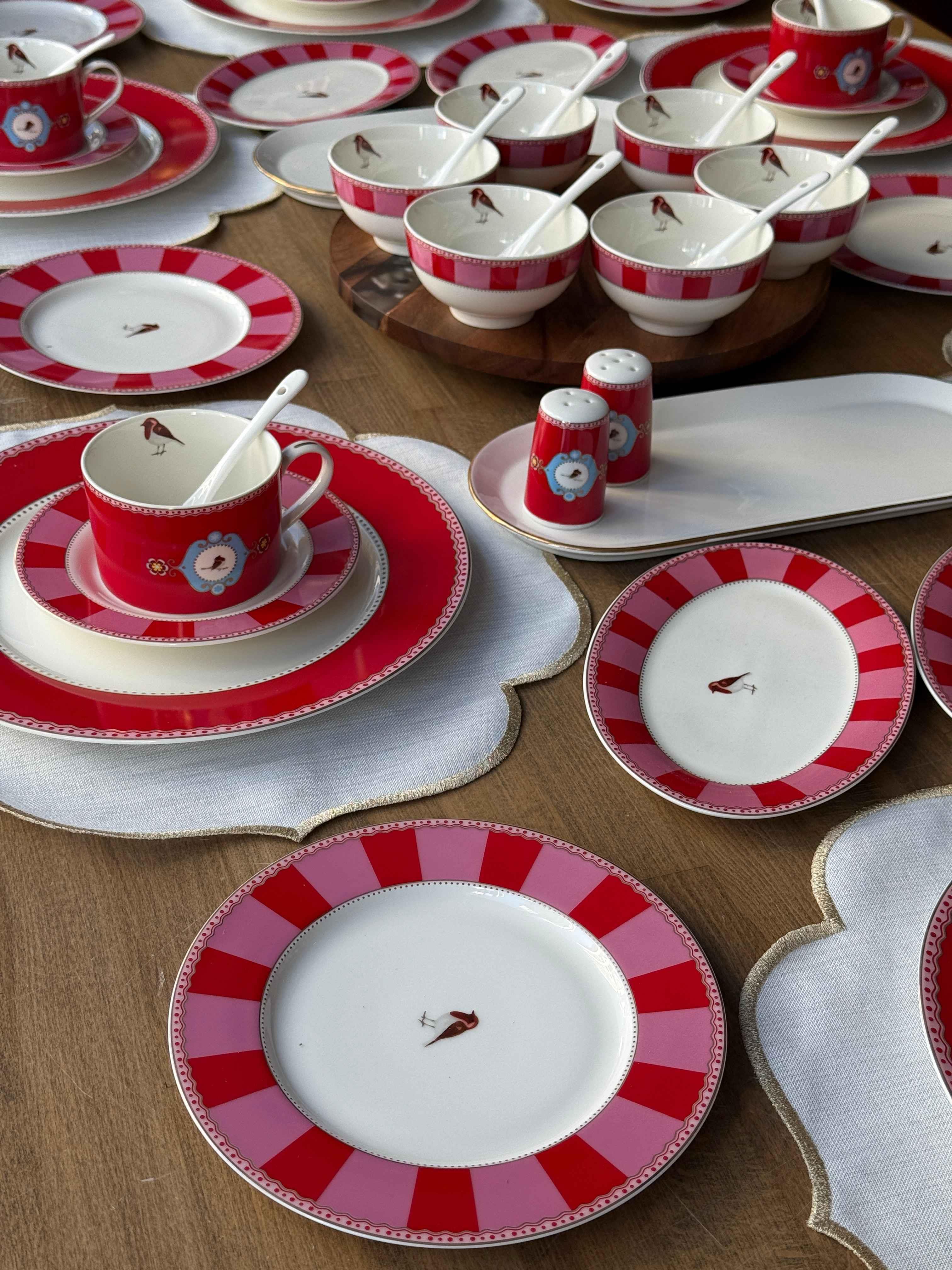Kahvaltı Takımı Bird Red 48 Parça 6 Kişilik