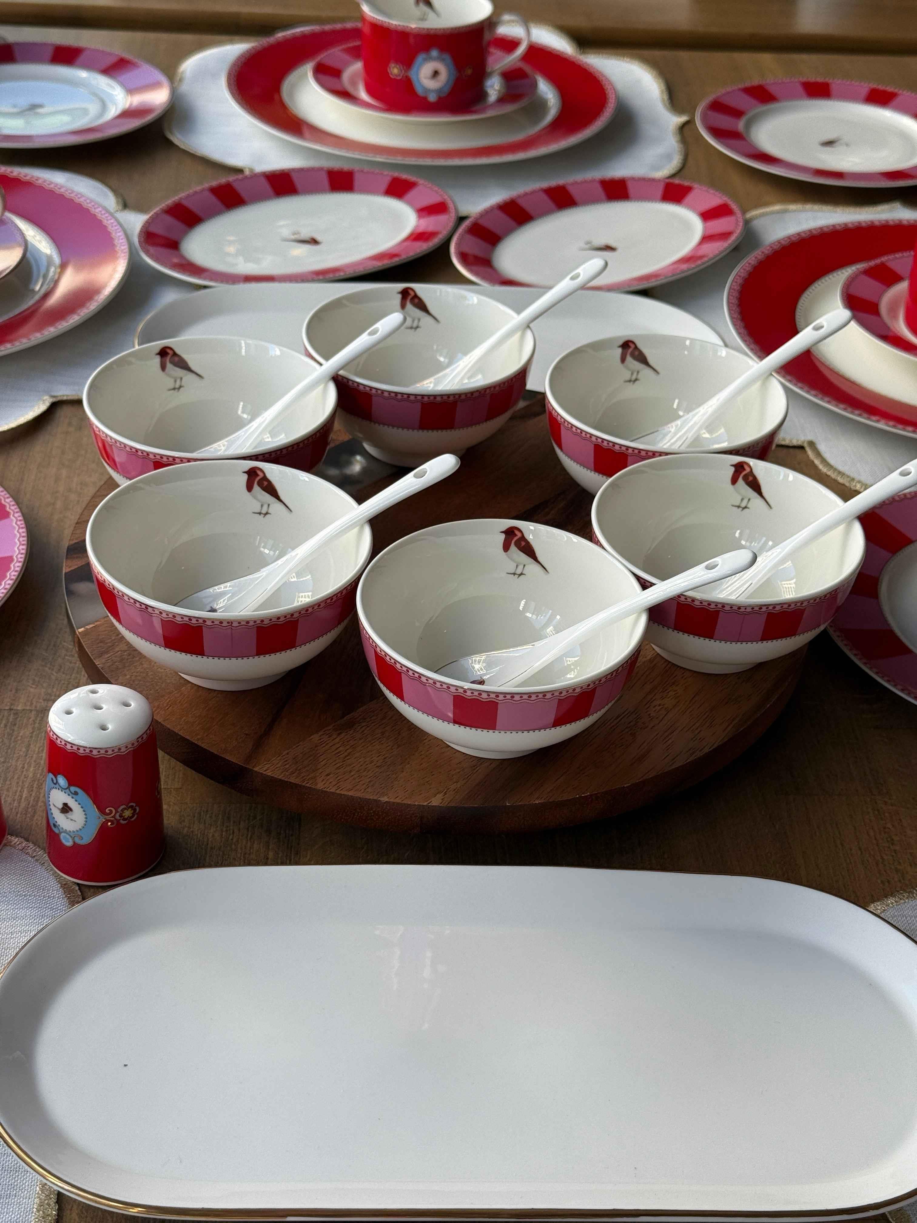 Kahvaltı Takımı Bird Red 58 Parça 6 Kişilik
