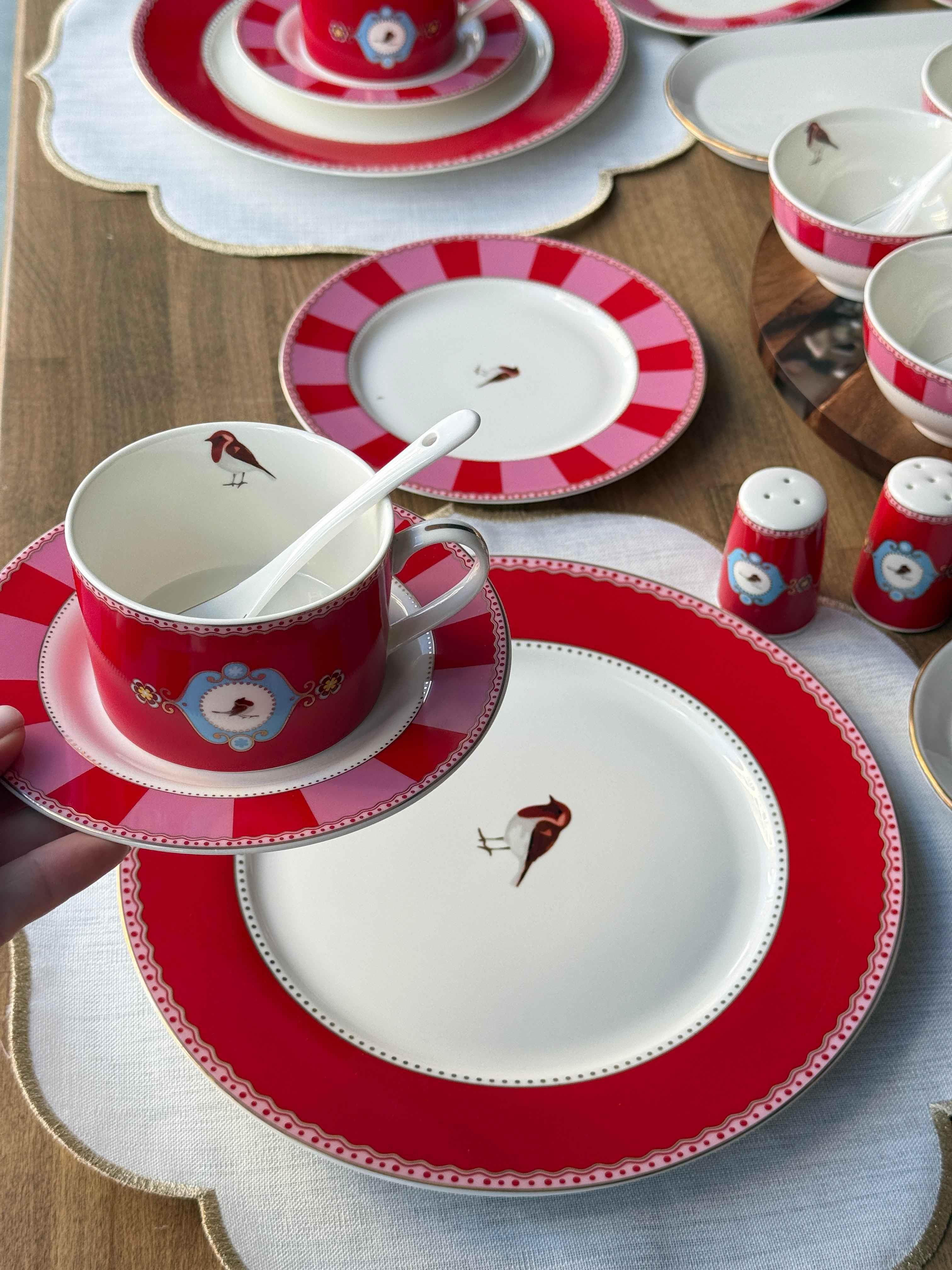 Kahvaltı Takımı Bird Red 58 Parça 6 Kişilik
