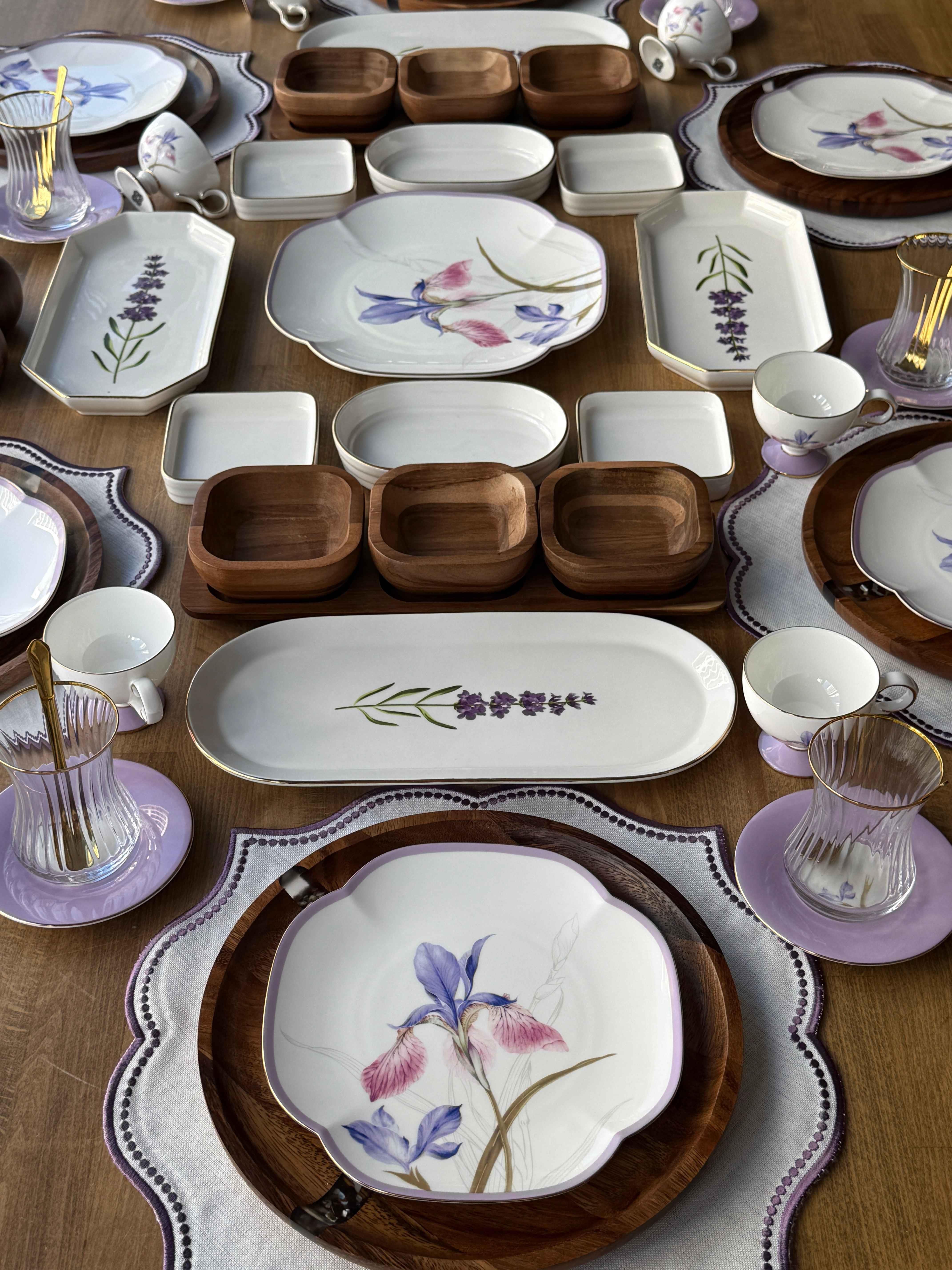 Kahvaltı Takımı Iris Akasya 62 Parça 6 Kişilik