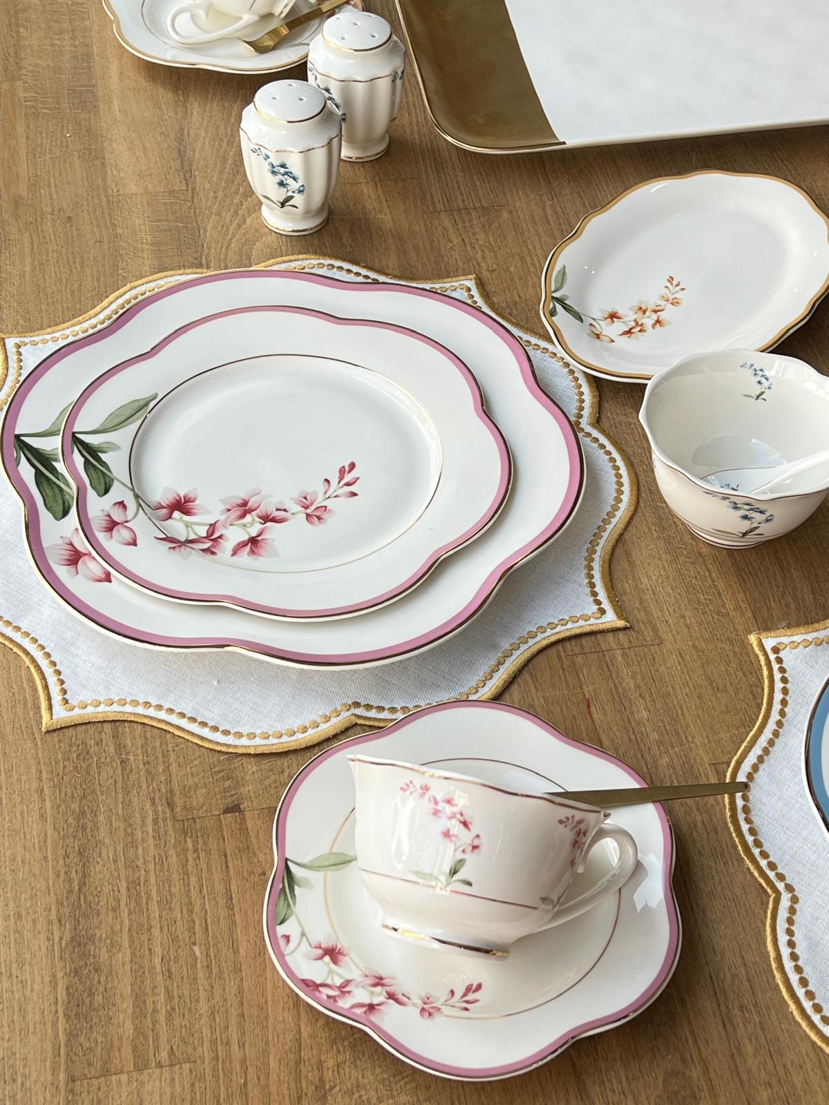 Kahvaltı Takımı Roses 55 Parça 6 Kişilik