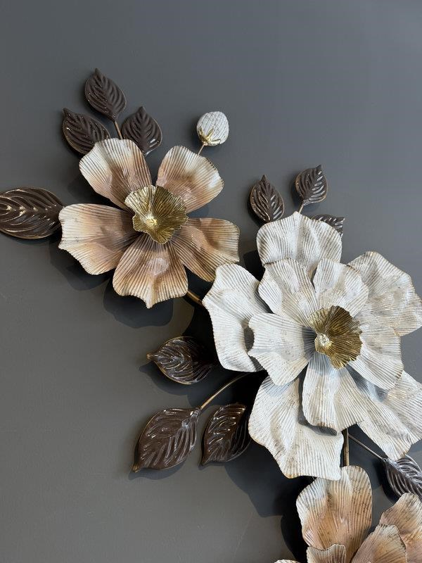 Metal Duvar Panosu 90x42cm Çiçek – Beyaz Bronz